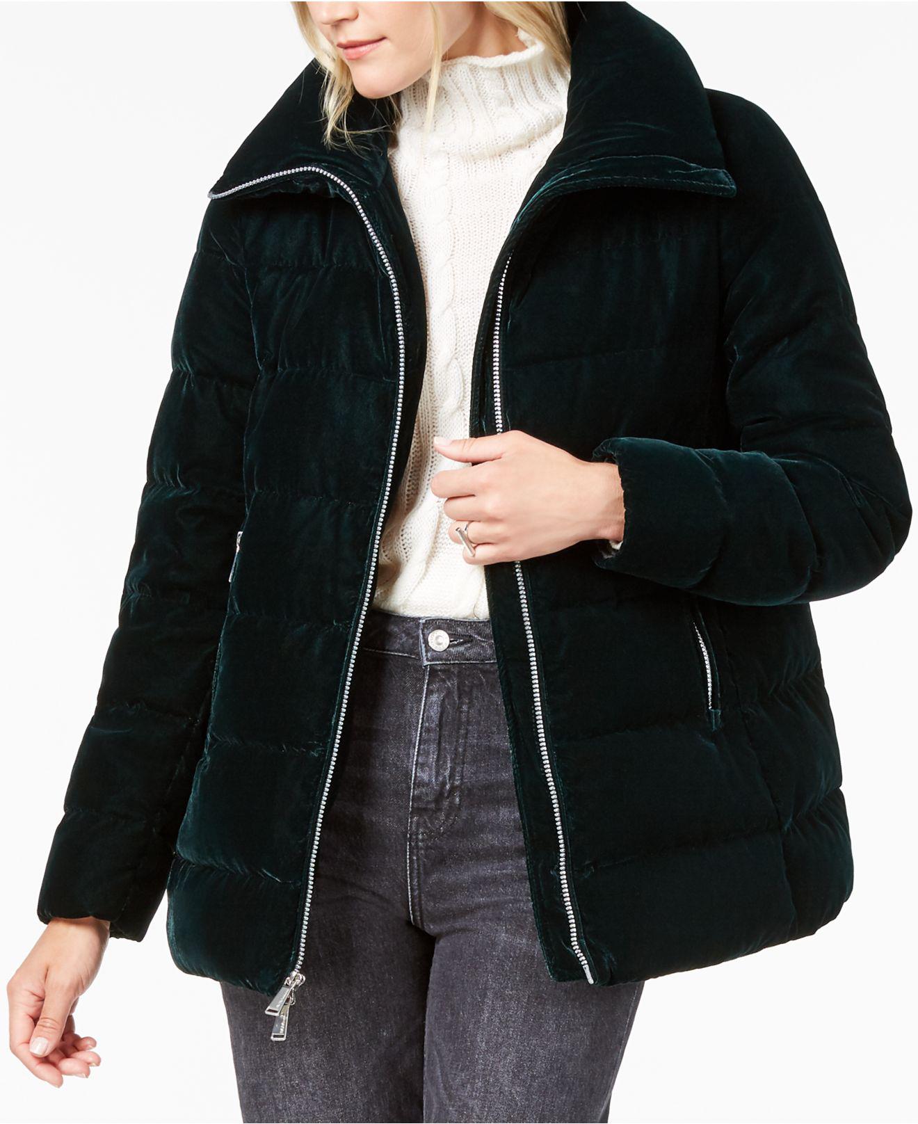 BCBGeneration Velvet Puffer Coat in Emerald (Green) | Lyst