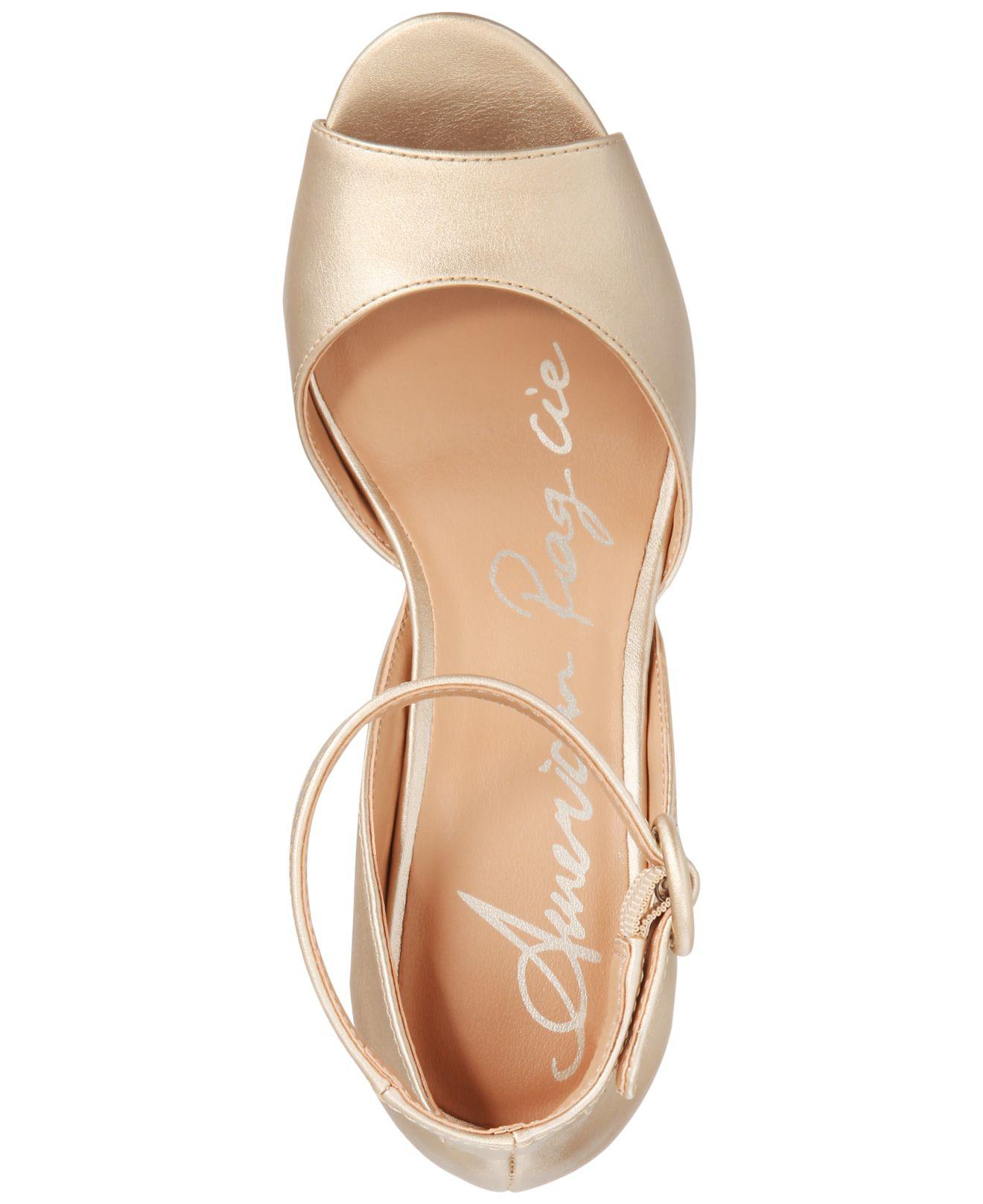 American rag shop reeta block heel