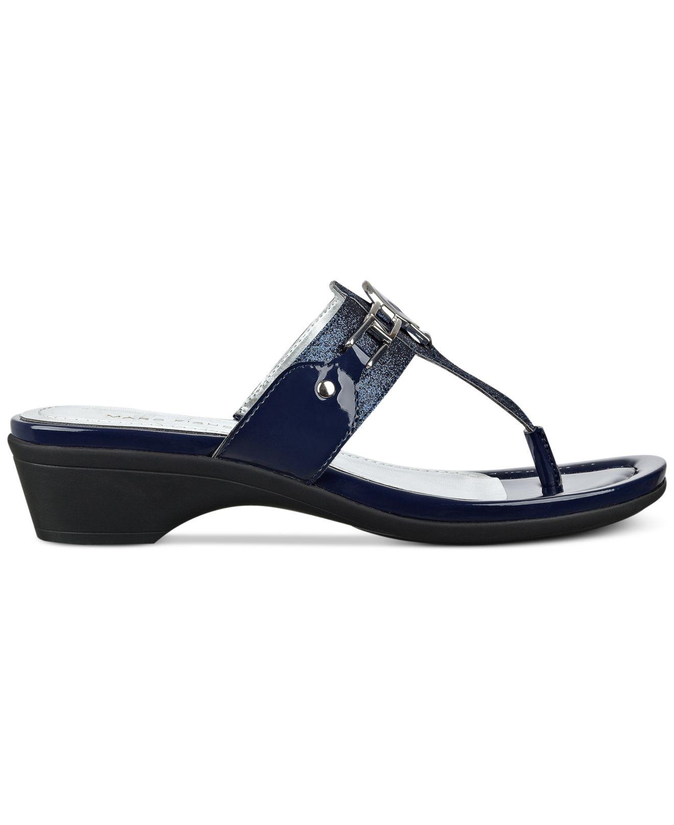 marc fisher amina thong sandals