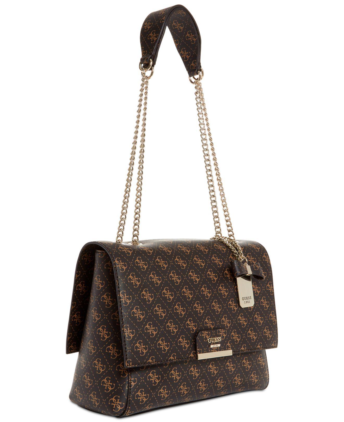 guess bag chain