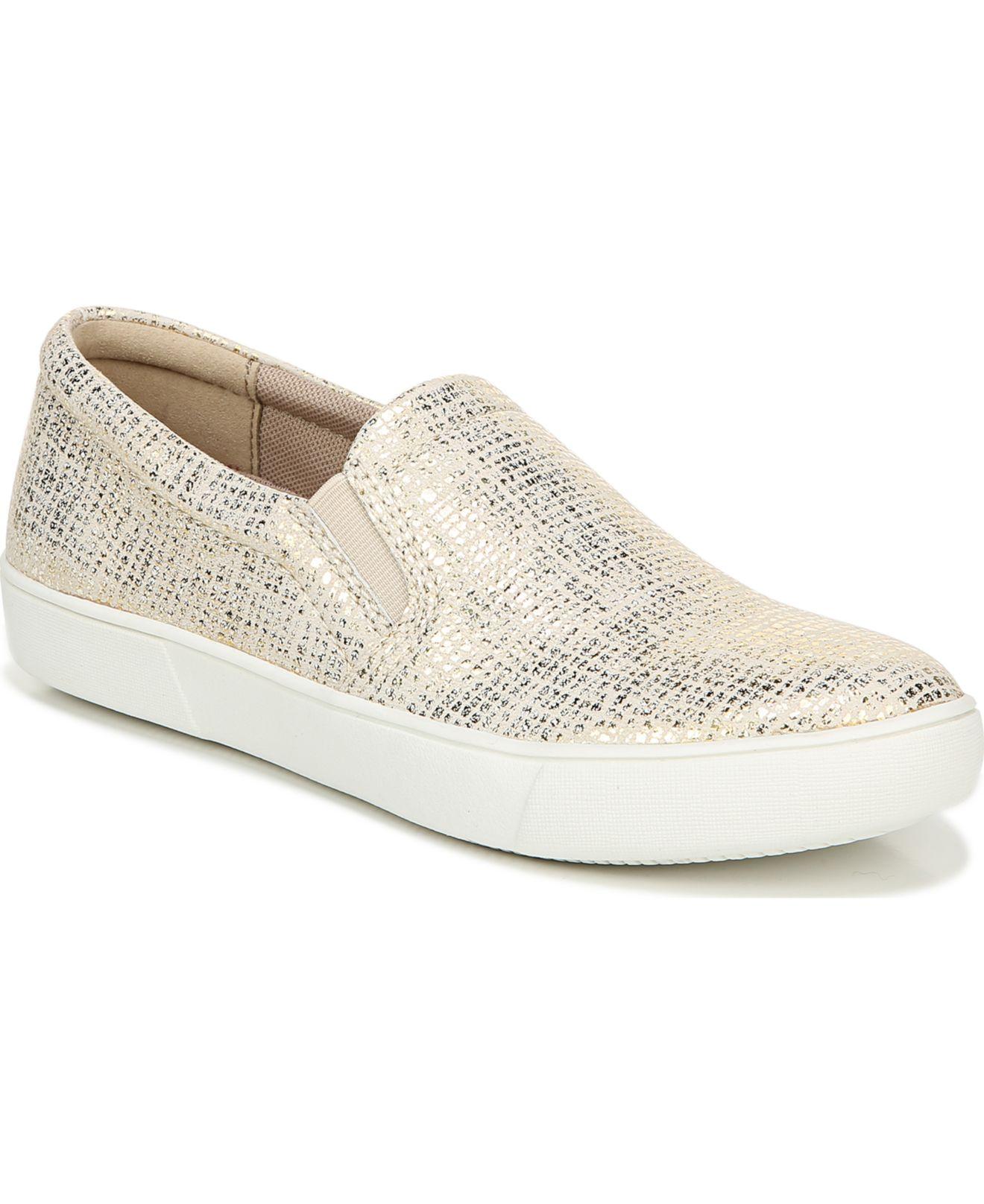 macys naturalizer sneakers
