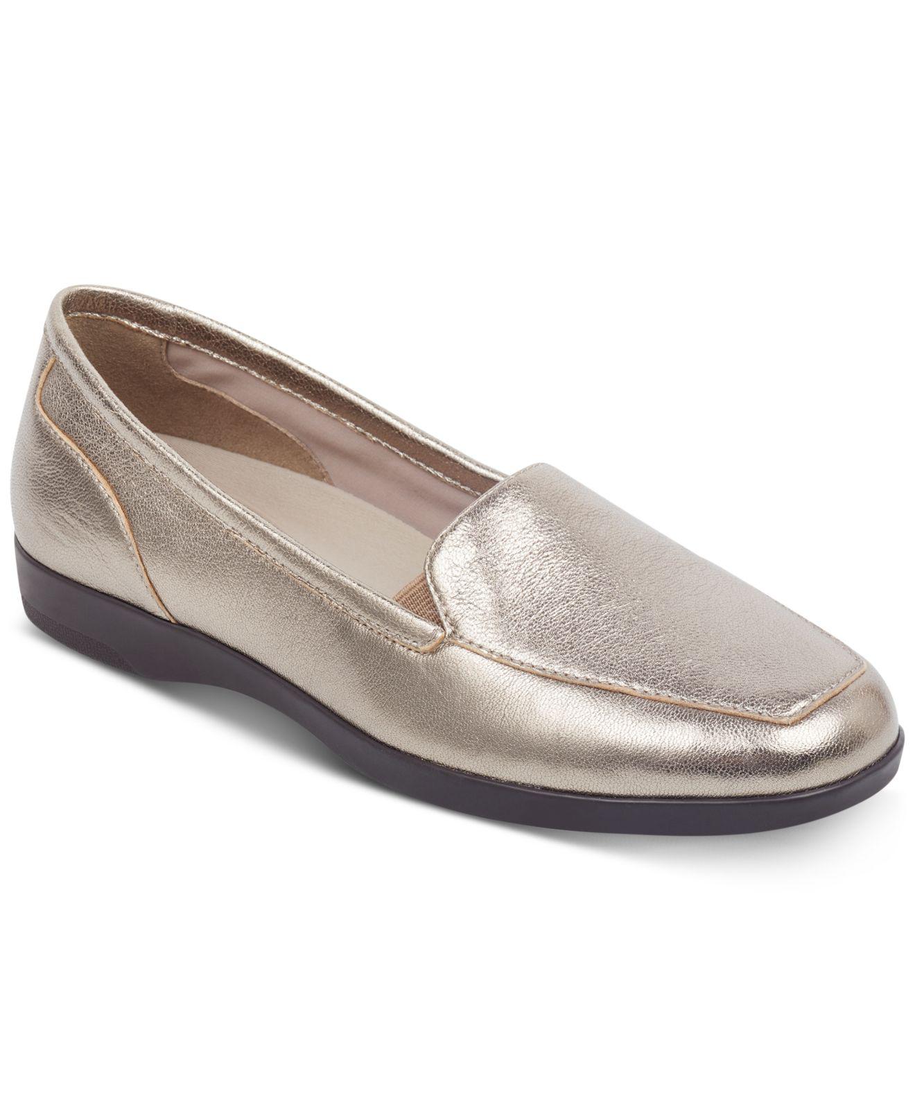 easy spirit dream loafer