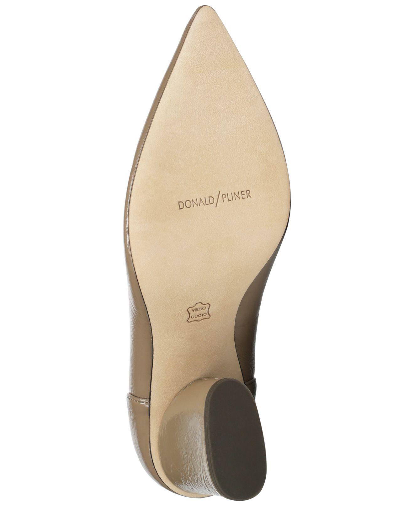 donald pliner glenn pump