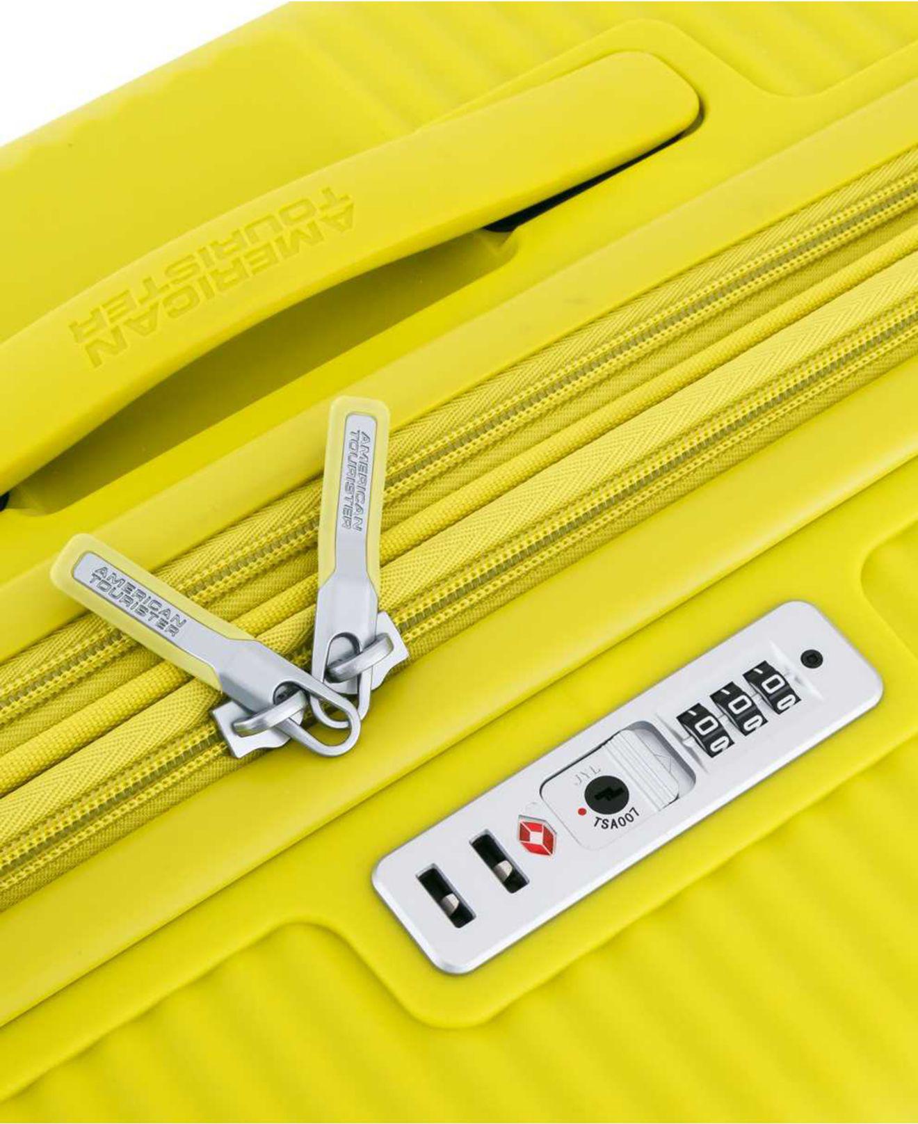 American Tourister Curio 29" Hardside Spinner Suitcase in Yellow Lyst