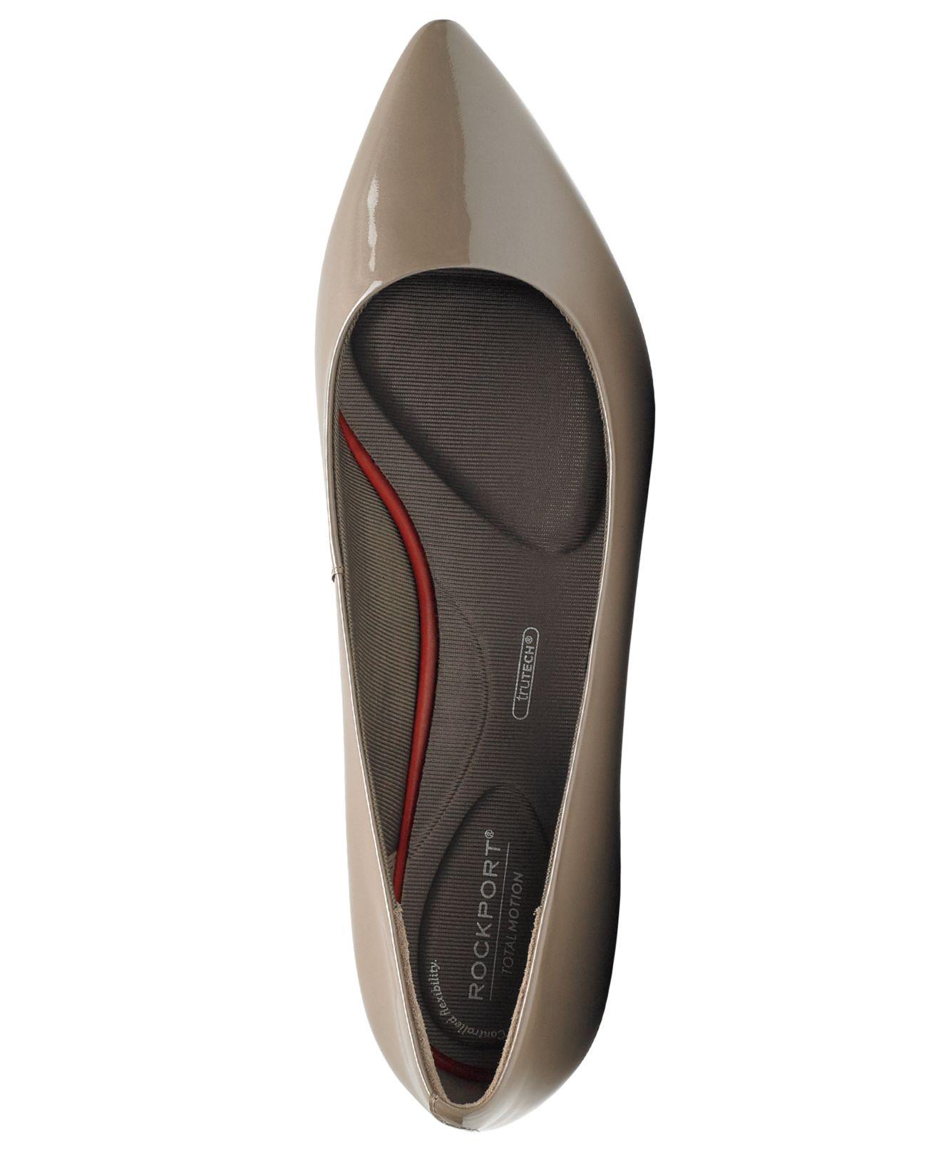 rockport pointed toe flat