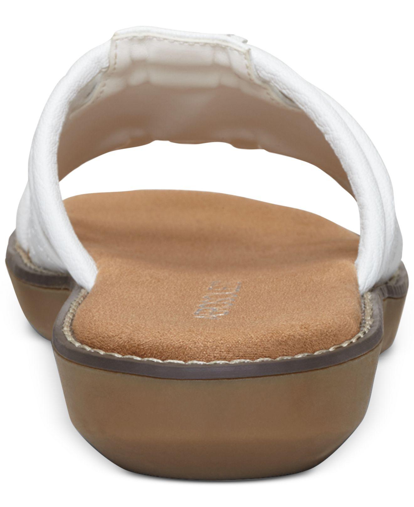 aerosoles ramen flat