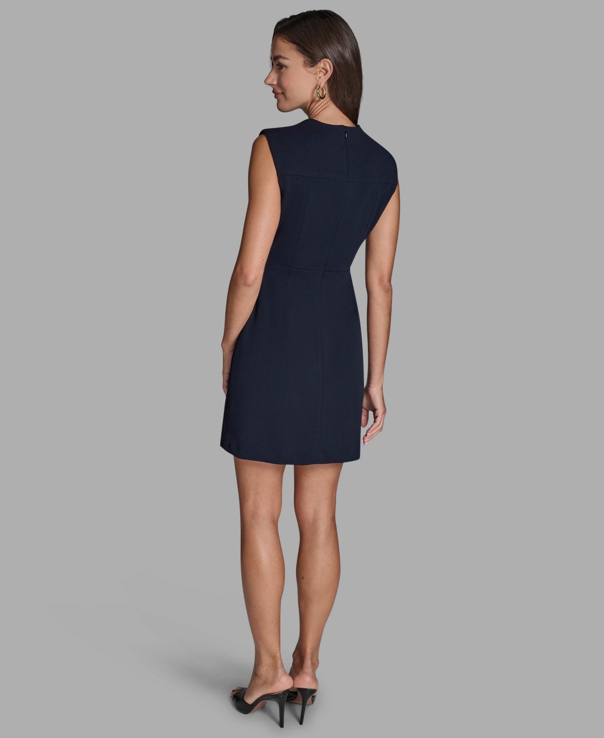 green emerald velvet dress Amazon.com: BCBGMAXAZRIA Women's Petite Tia Embroidered Peplum Dress, Black  Combo, 10 : Clothing, Shoes & Jewelry