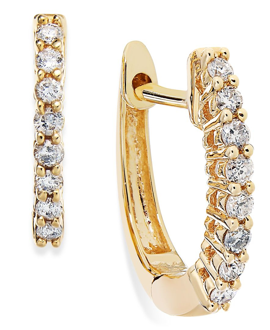 Macy&#39;s 10k Gold Diamond Mini Hoop Earrings (1/8 Ct. T.w.) in Metallic | Lyst