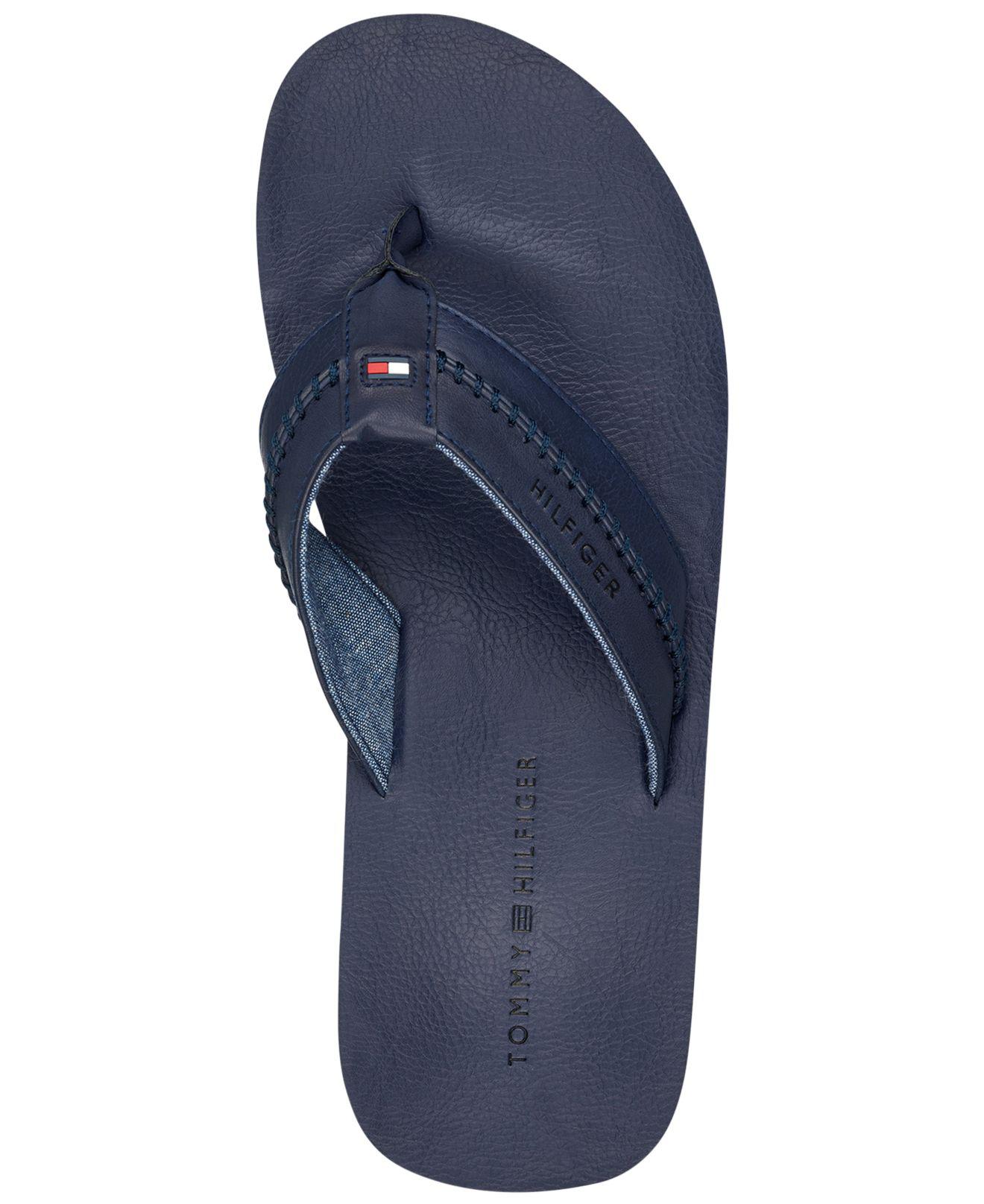 Tommy Hilfiger Dilly Thong Sandals in 