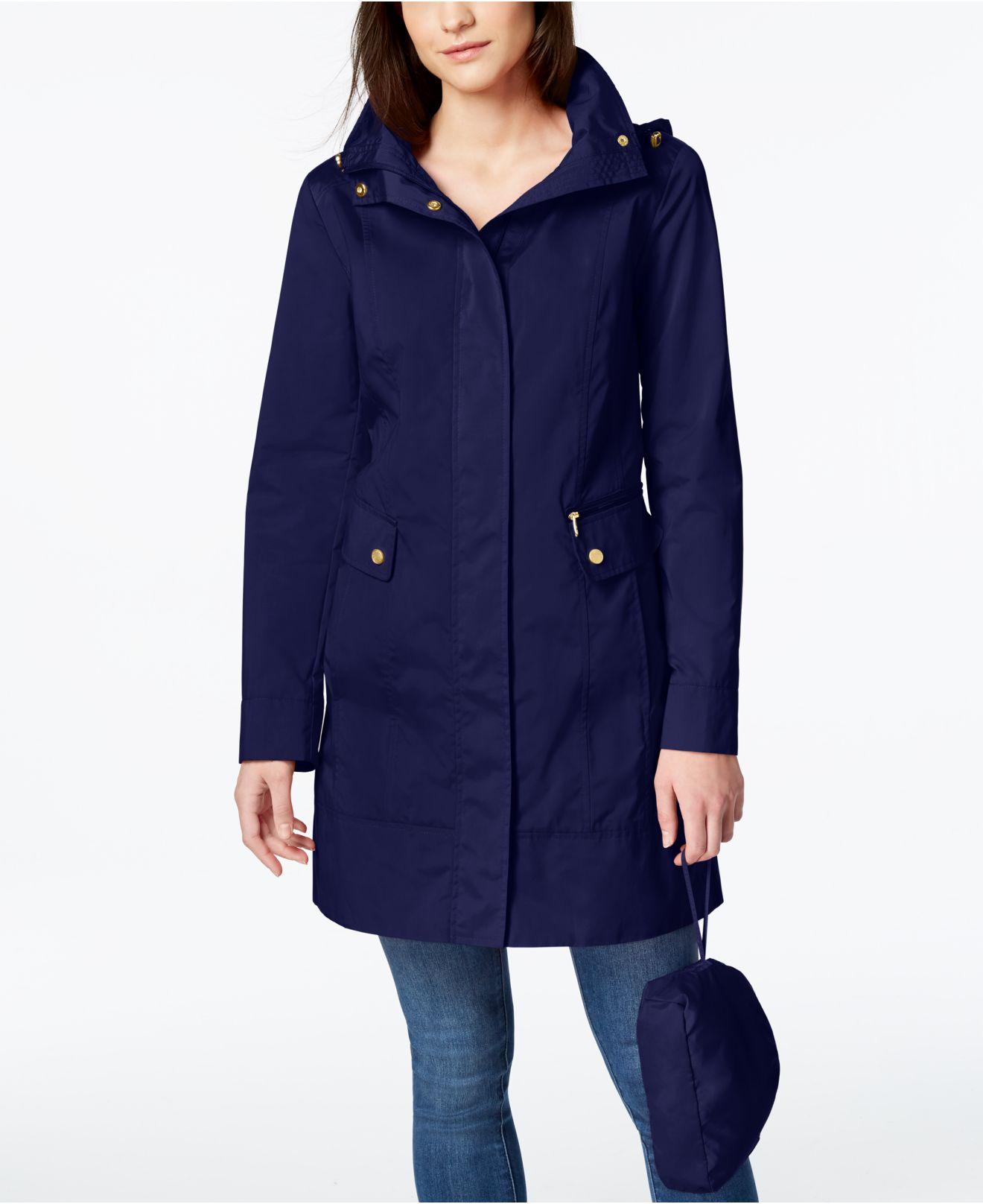 Cole Haan Synthetic Petite Packable Hooded Waterresistant Raincoat in