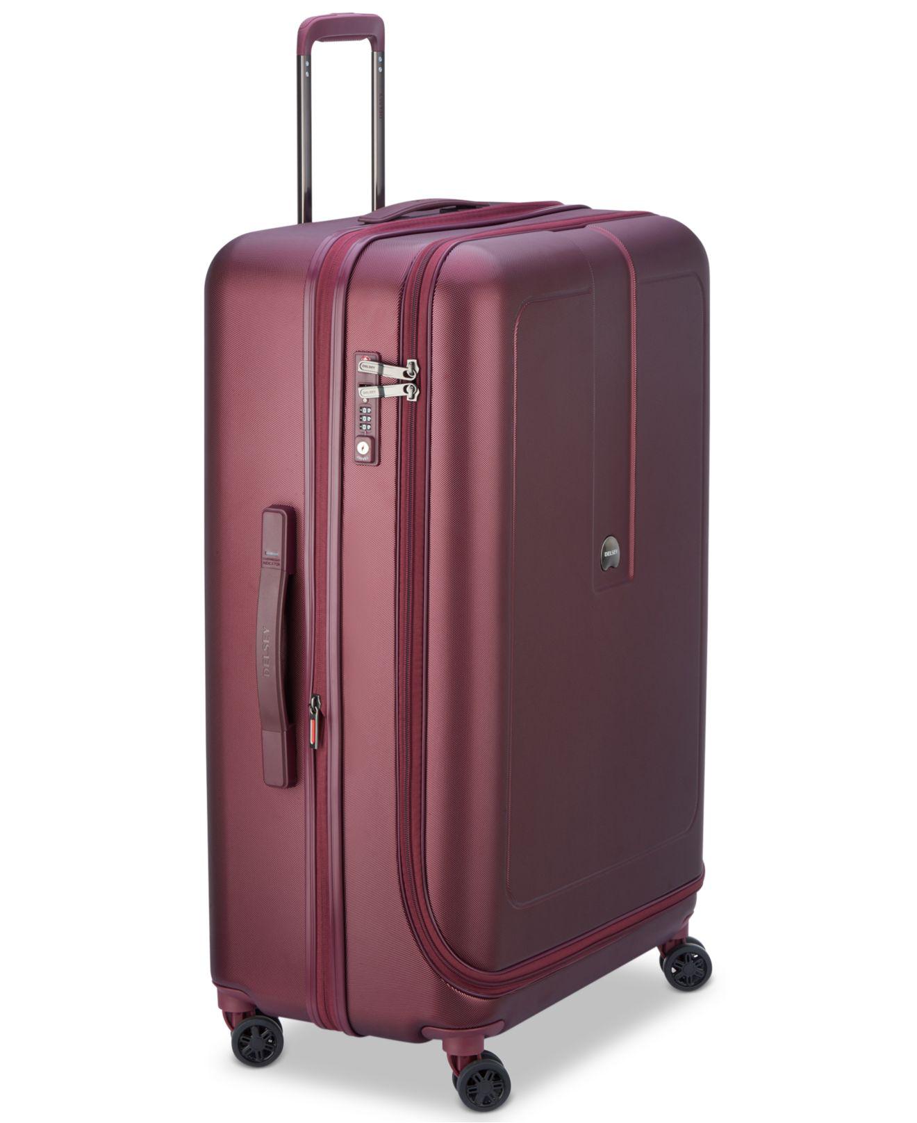 Delsey Helium Shadow 4.0 29 Spinner Suitcase in Purple