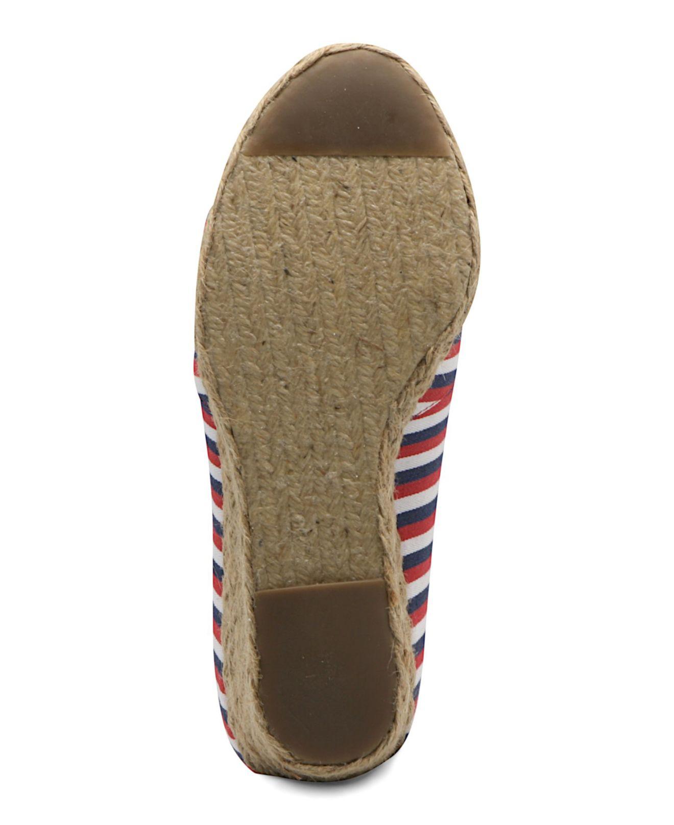 adrienne vittadini espadrille wedge
