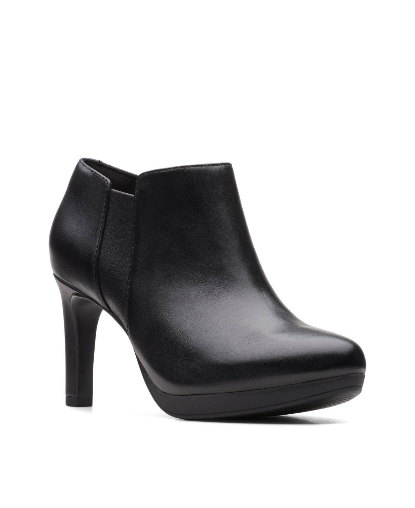 Clarks Collection Ambyr Step Ankle Boots in Black | Lyst