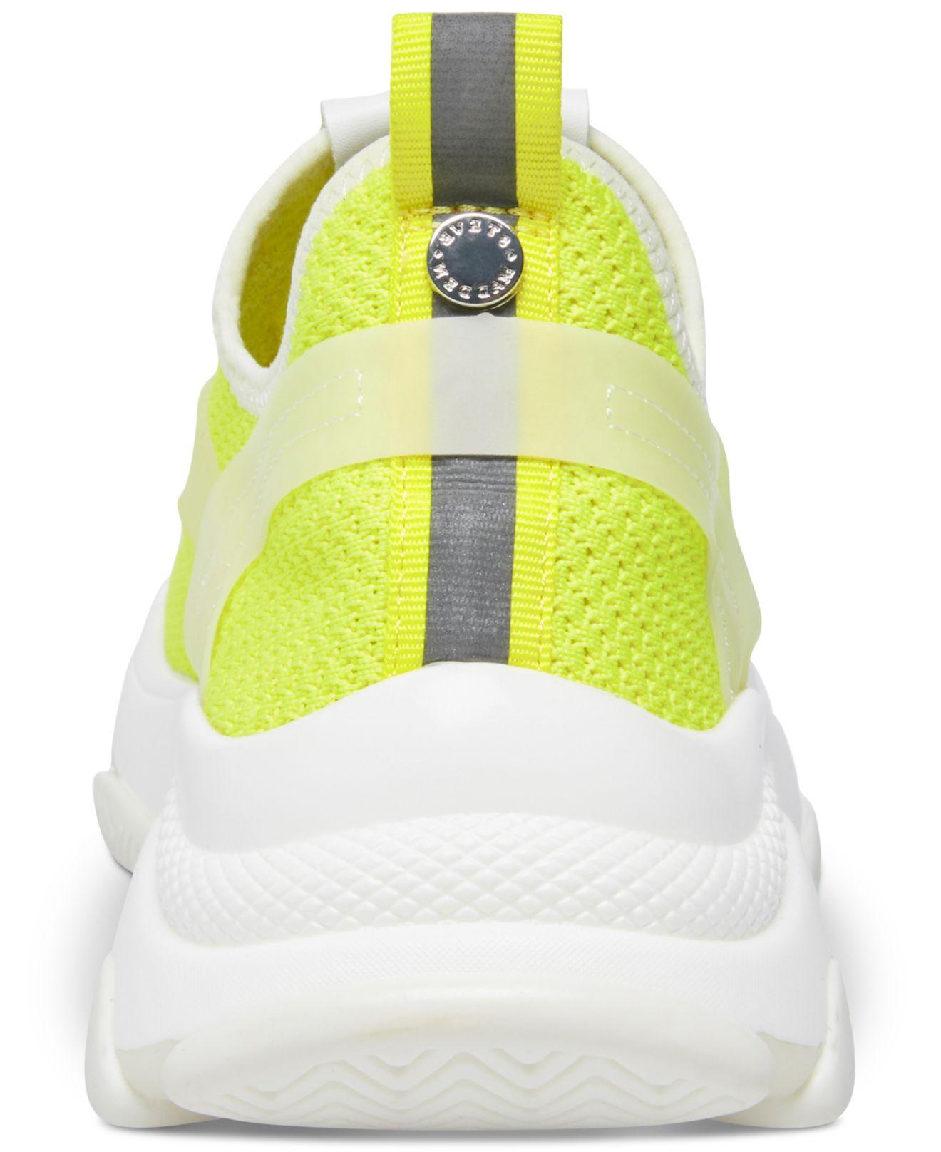 myles yellow steve madden