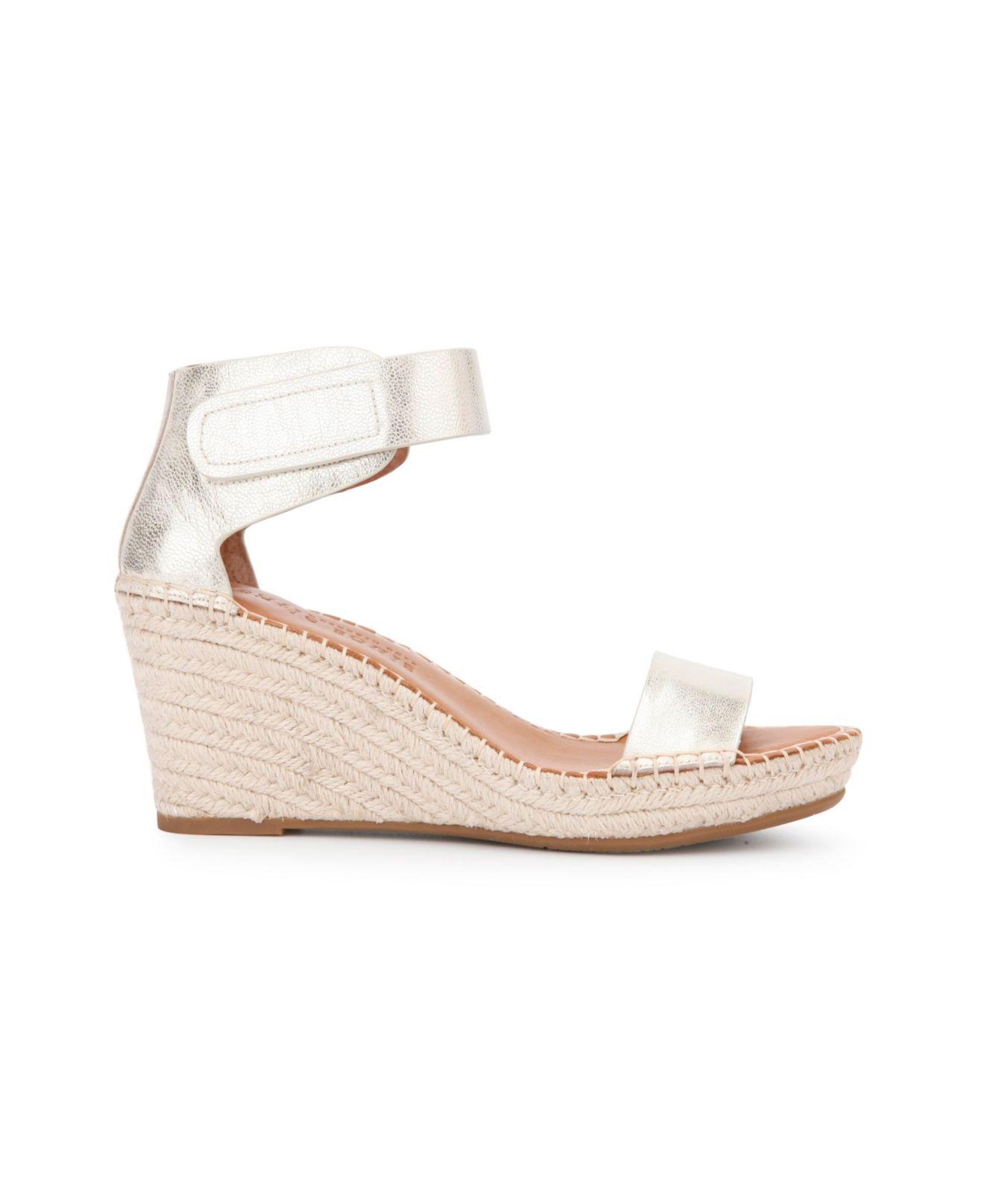Gentle Souls By Kenneth Cole Charli 