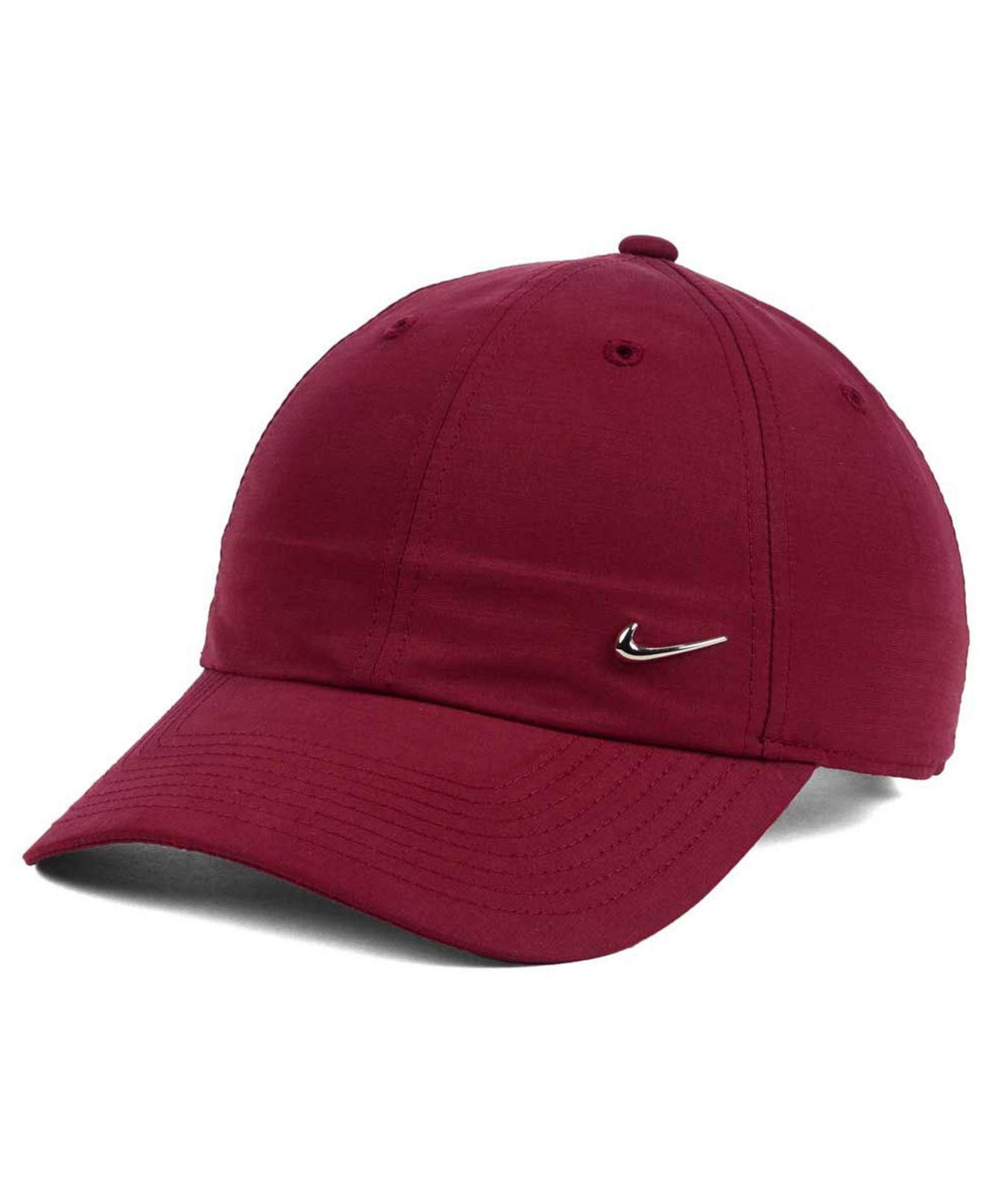 Bage champion Påvirke Nike Synthetic Metal Swoosh Cap in Maroon/Silver (Red) for Men - Lyst