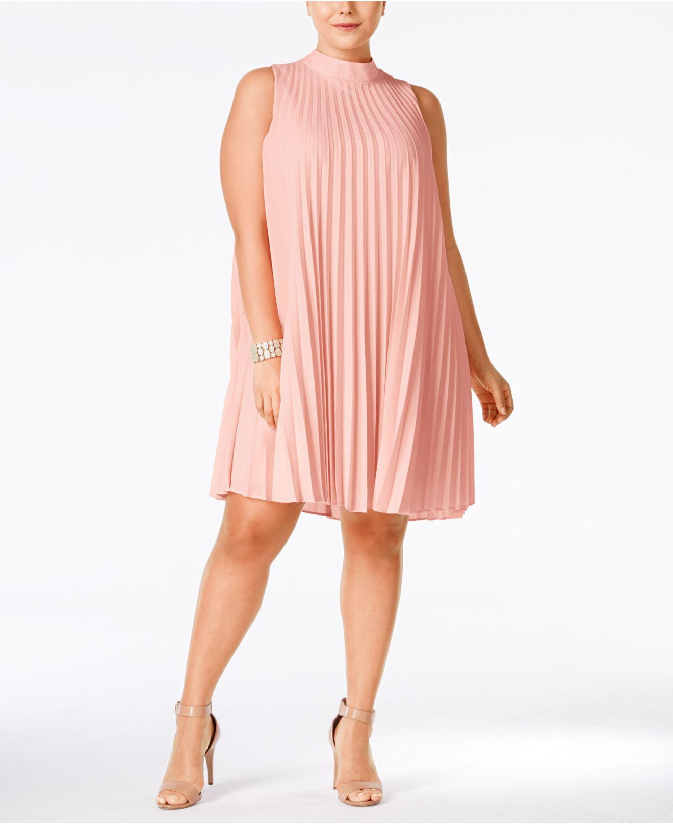 High-neck Pleated Shift Dress in Pink ...