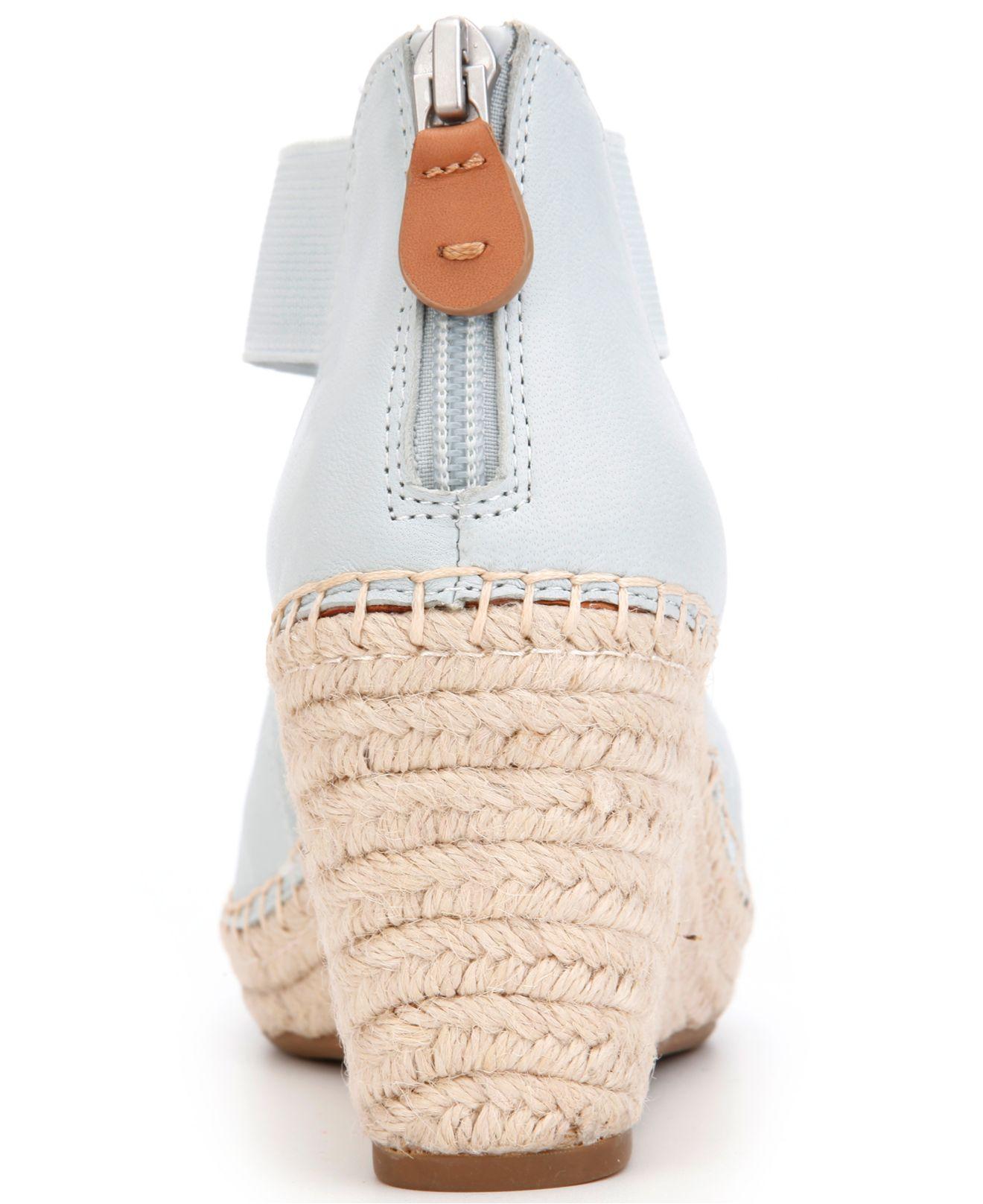 Gentle Souls By Kenneth Cole Charli 