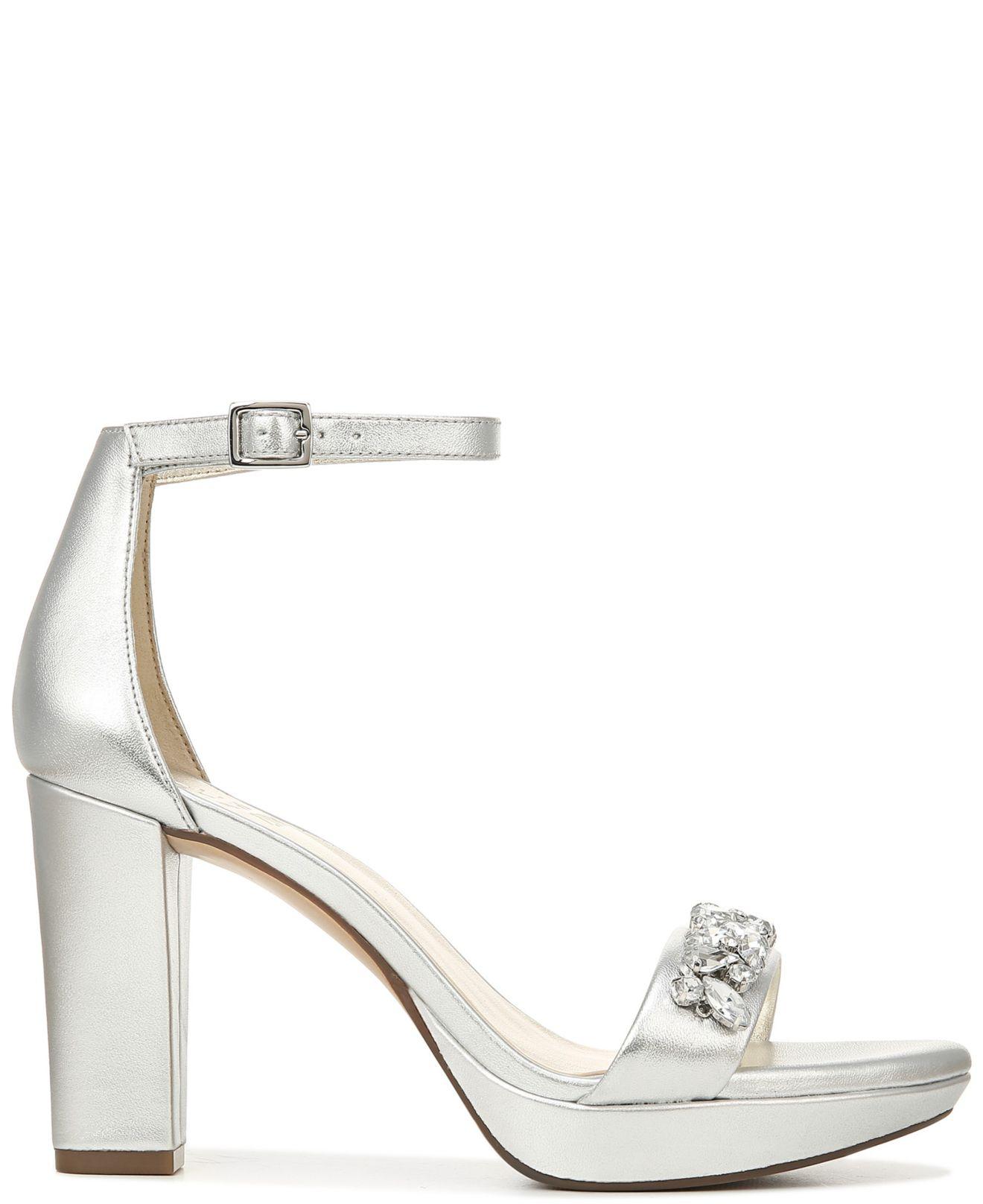 naturalizer cassano heeled sandal