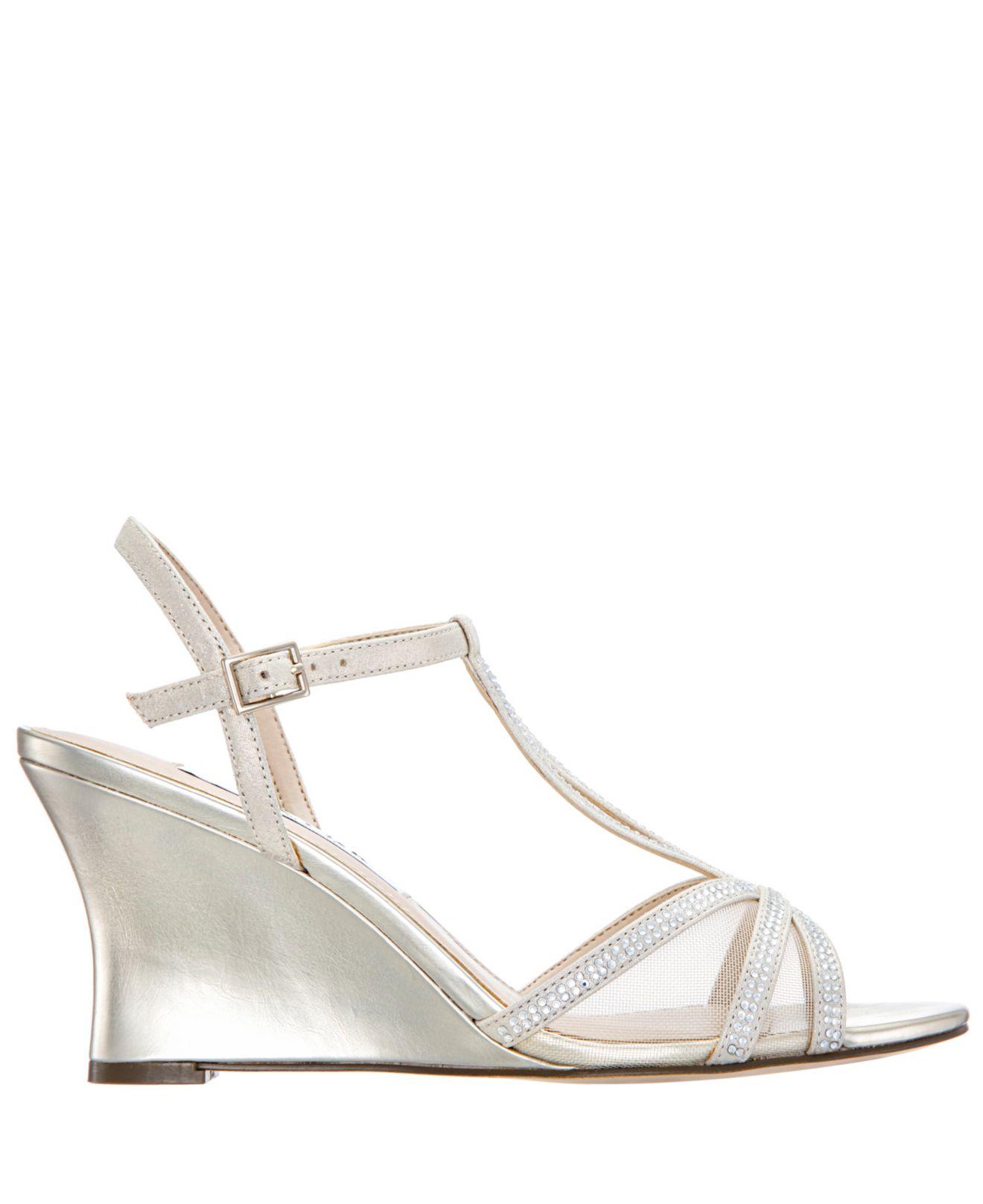 nina viveca wedge