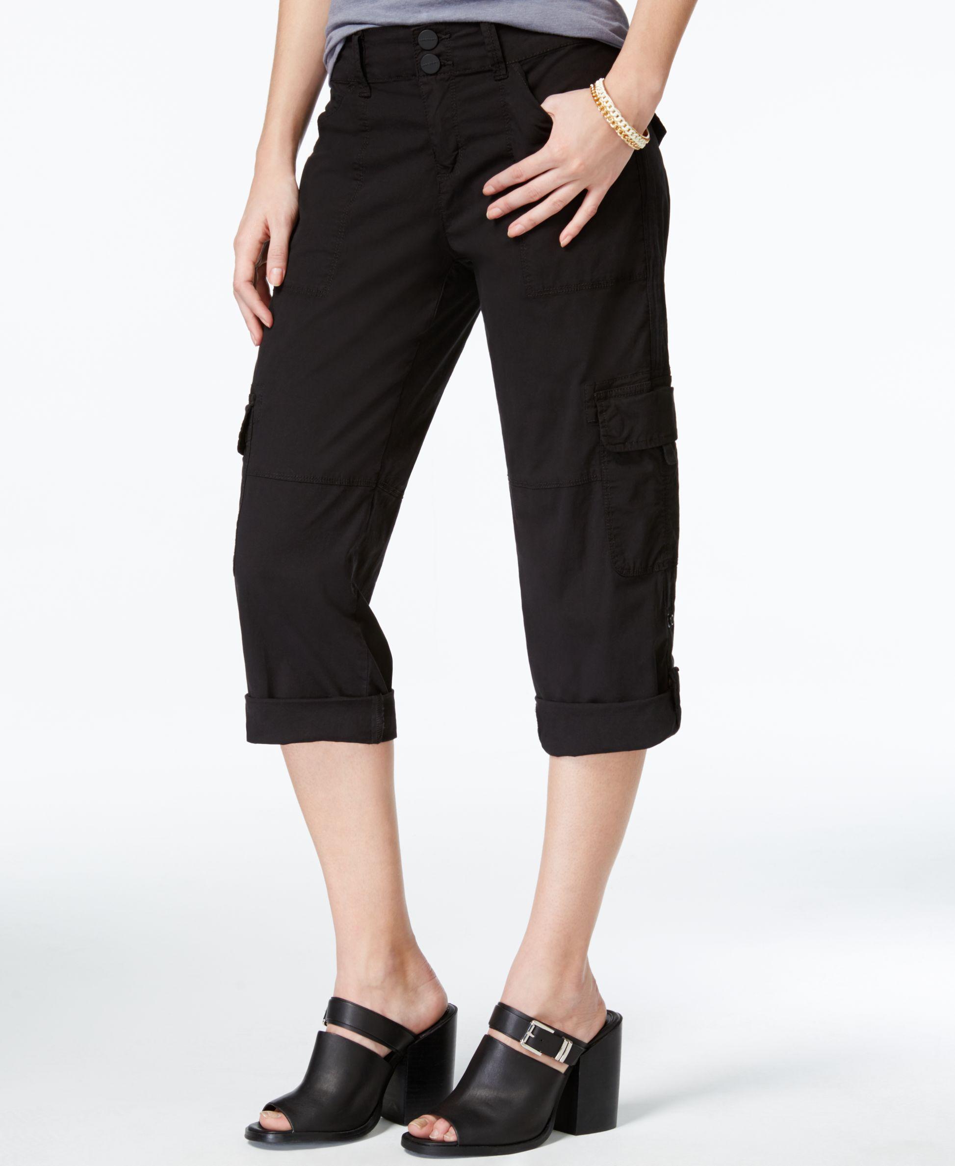 cropped cargo trousers