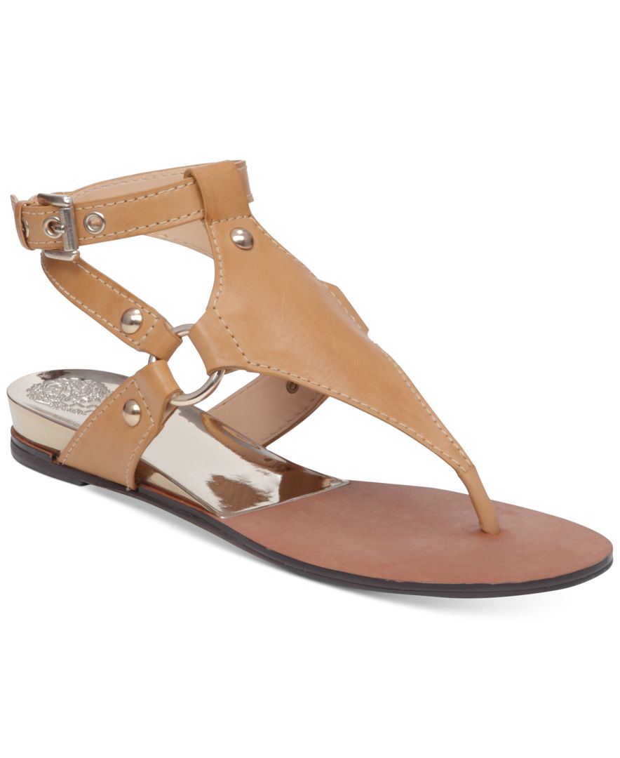 Vince Camuto Leather Adalina Thong Flat Sandals in Brown - Lyst