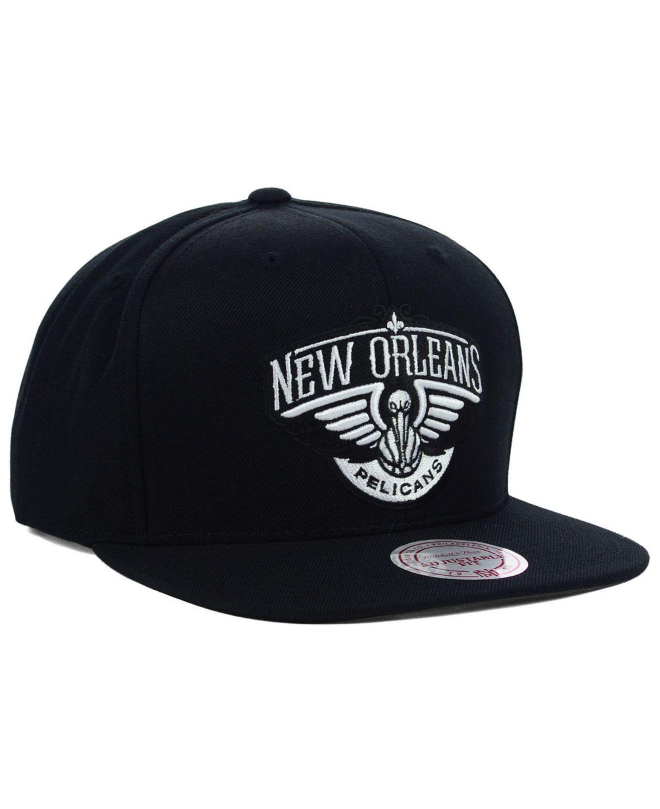Mitchell & Ness Synthetic New Orleans Pelicans Team ...