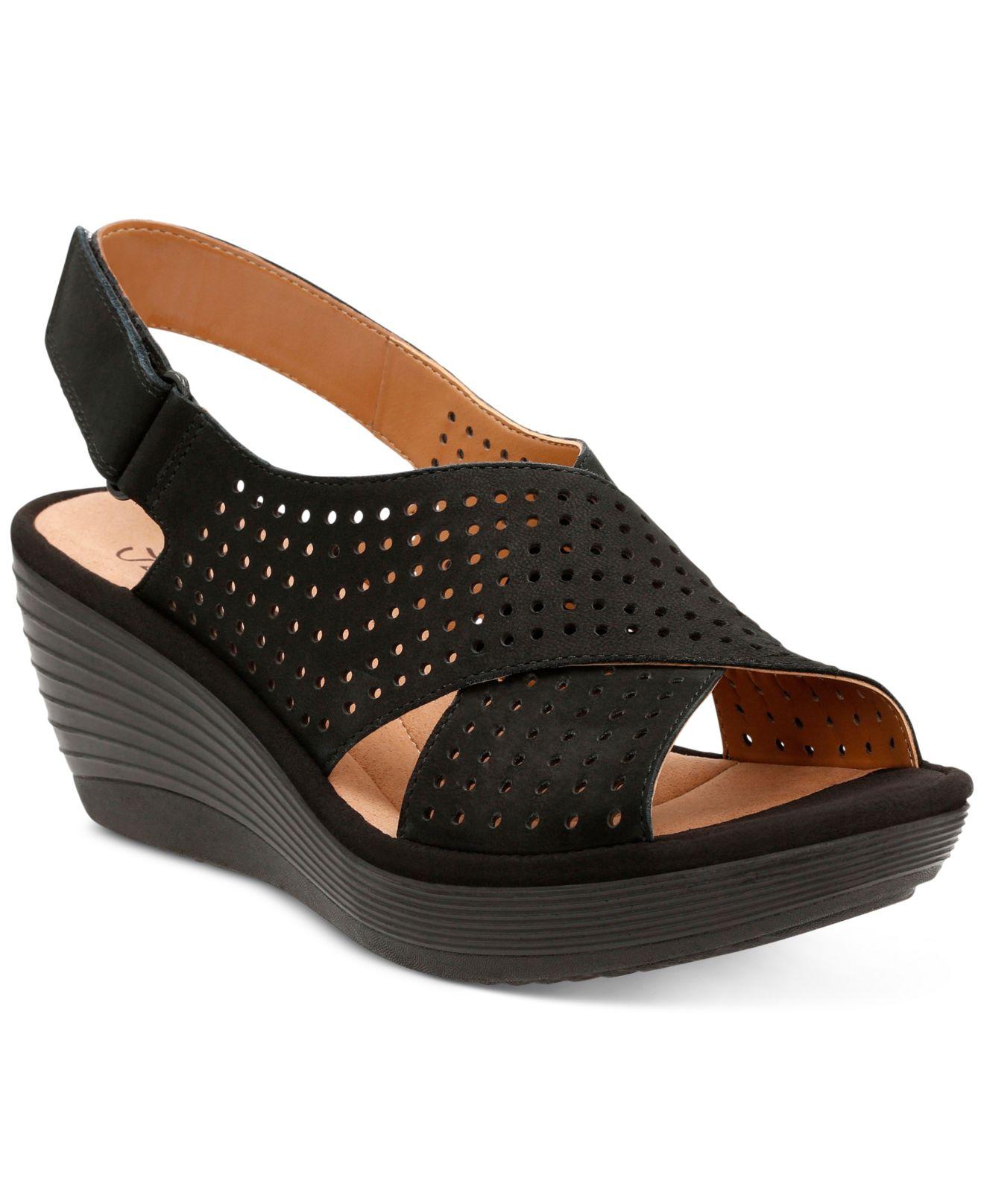 Clarks Leather Women's Reedly Variel Wedge Sandals in Black - Lyst