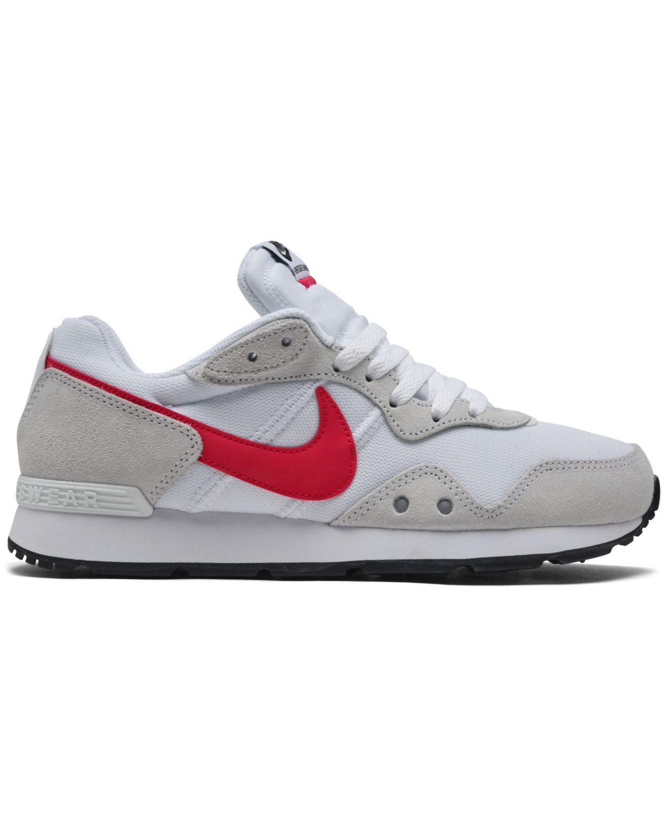 Running venture. Nike venture runner. wmns nike venture runner. nike venture runner женские. кроссовки nike venture runner suede.