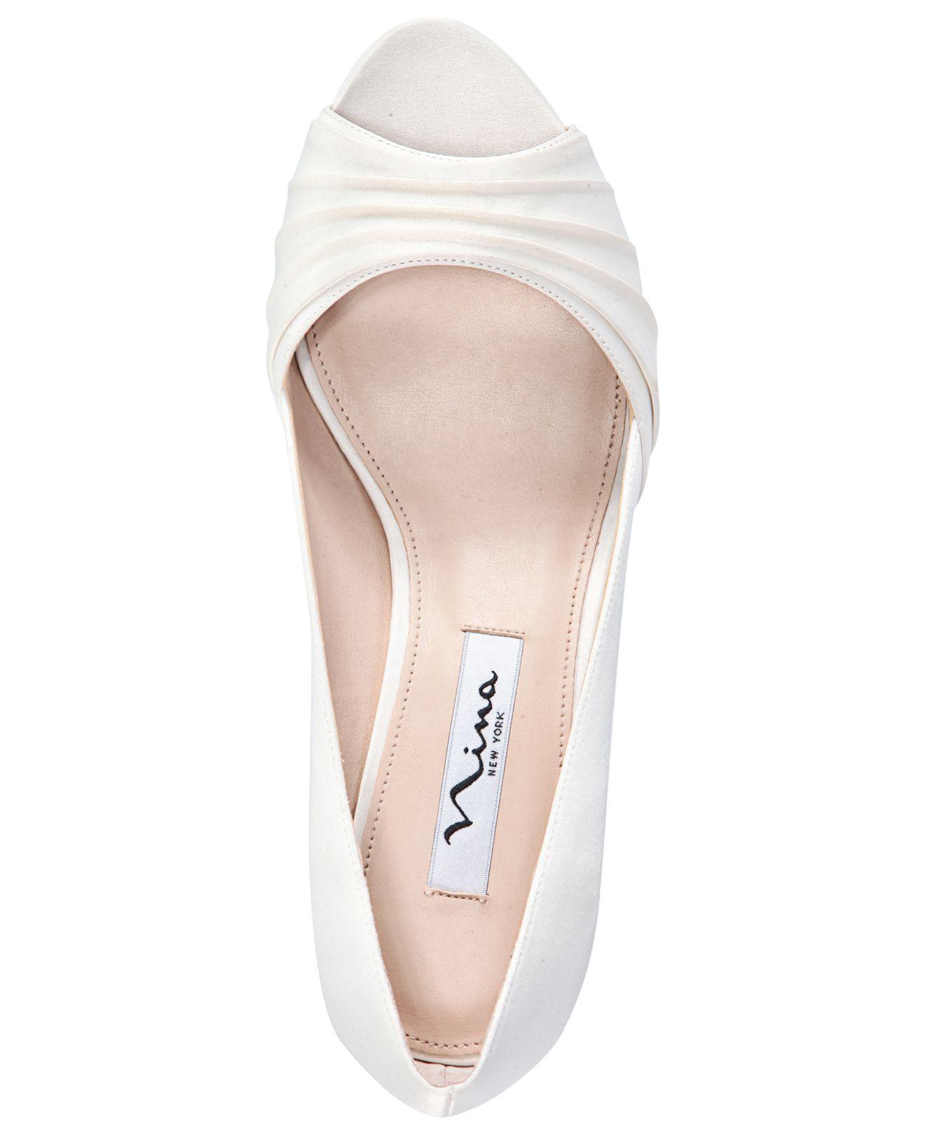nina chezare evening pumps