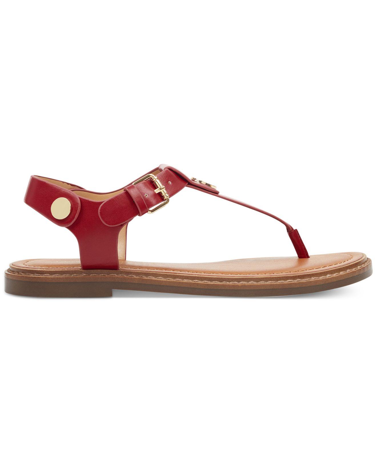 Tommy Hilfiger Bennia T-strap Flat Sandals in Red - Lyst