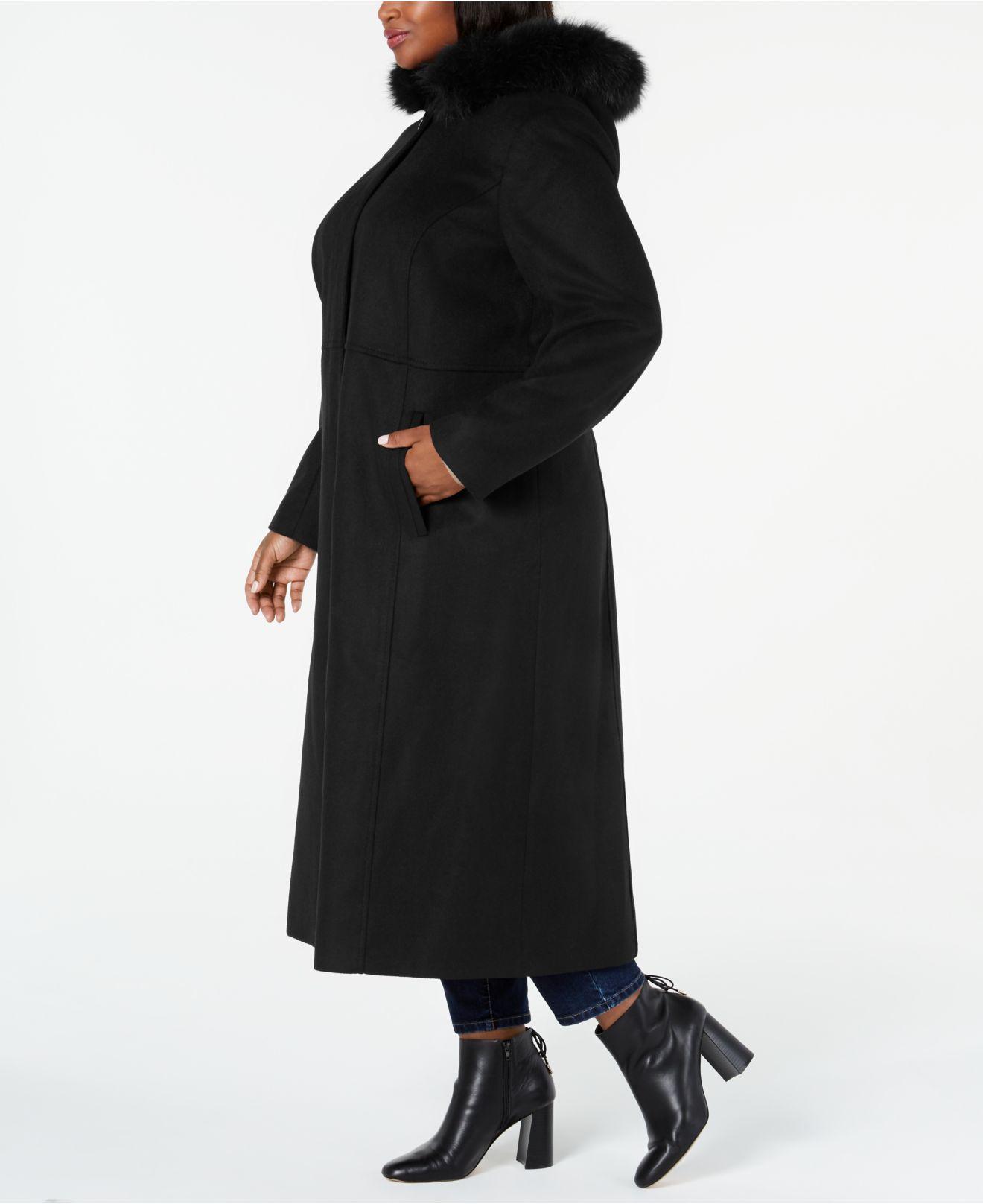 black duffle coat