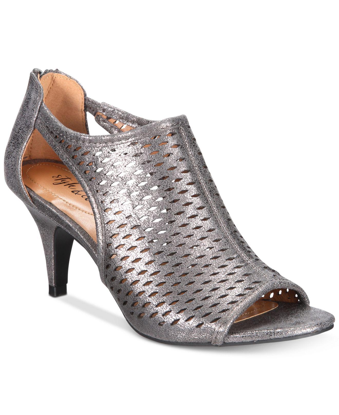 how to style shooties