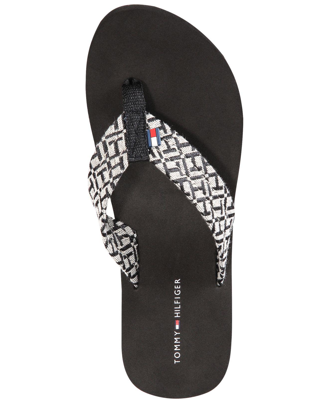 hilfiger denim flip flops