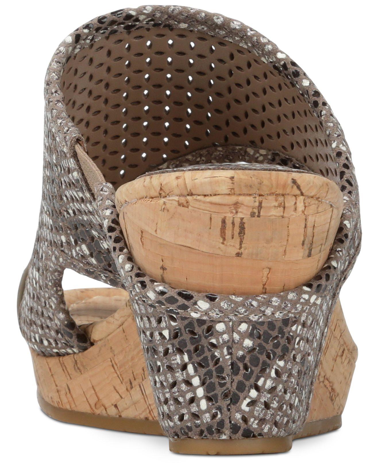 donald pliner gyer wedge sandals