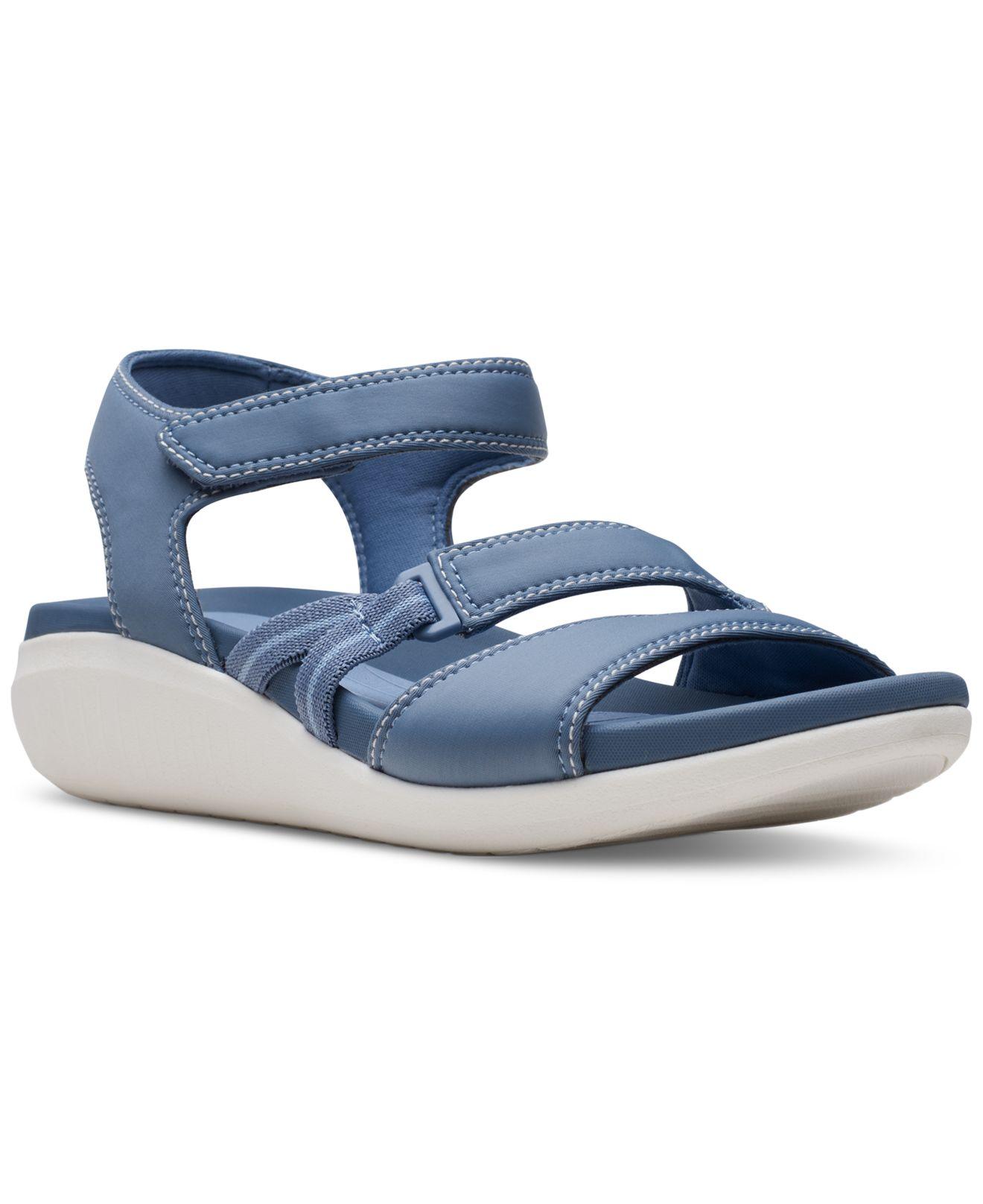 clarks cloudsteppers sandals