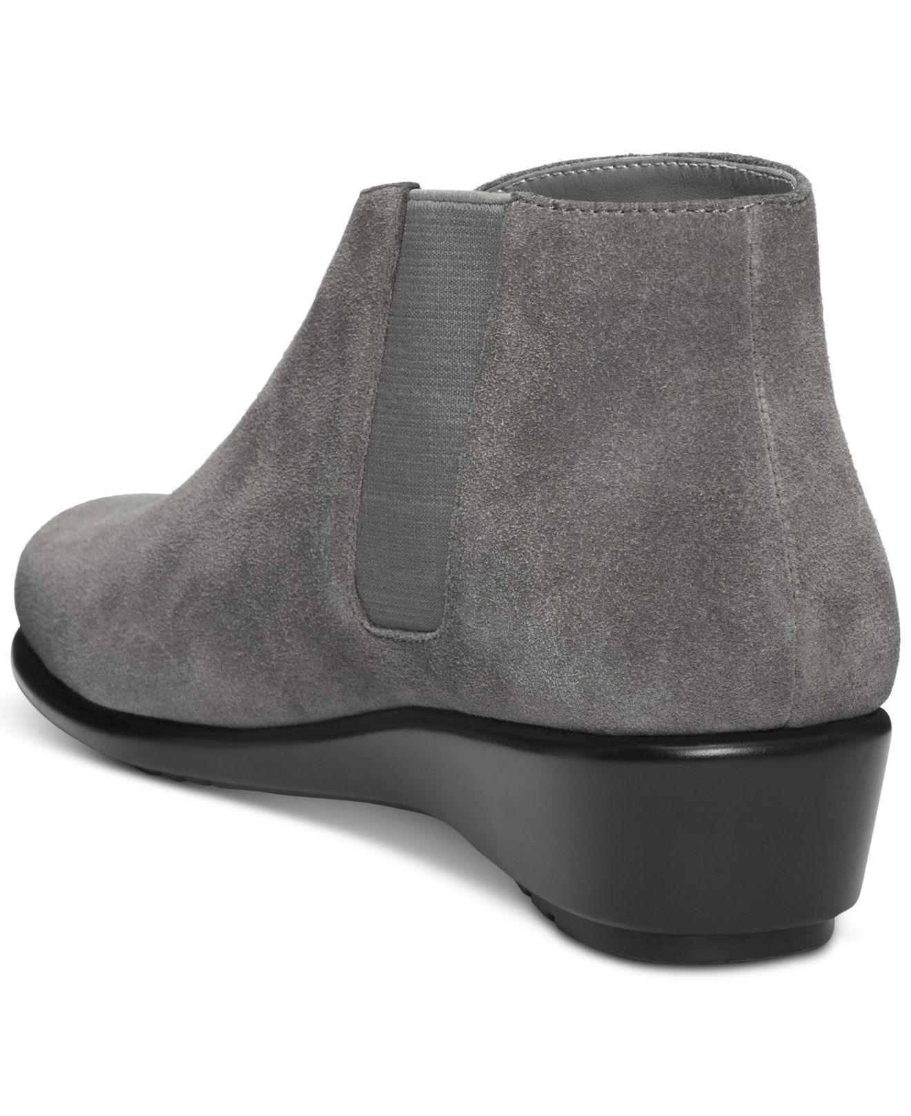 aerosoles flat booties