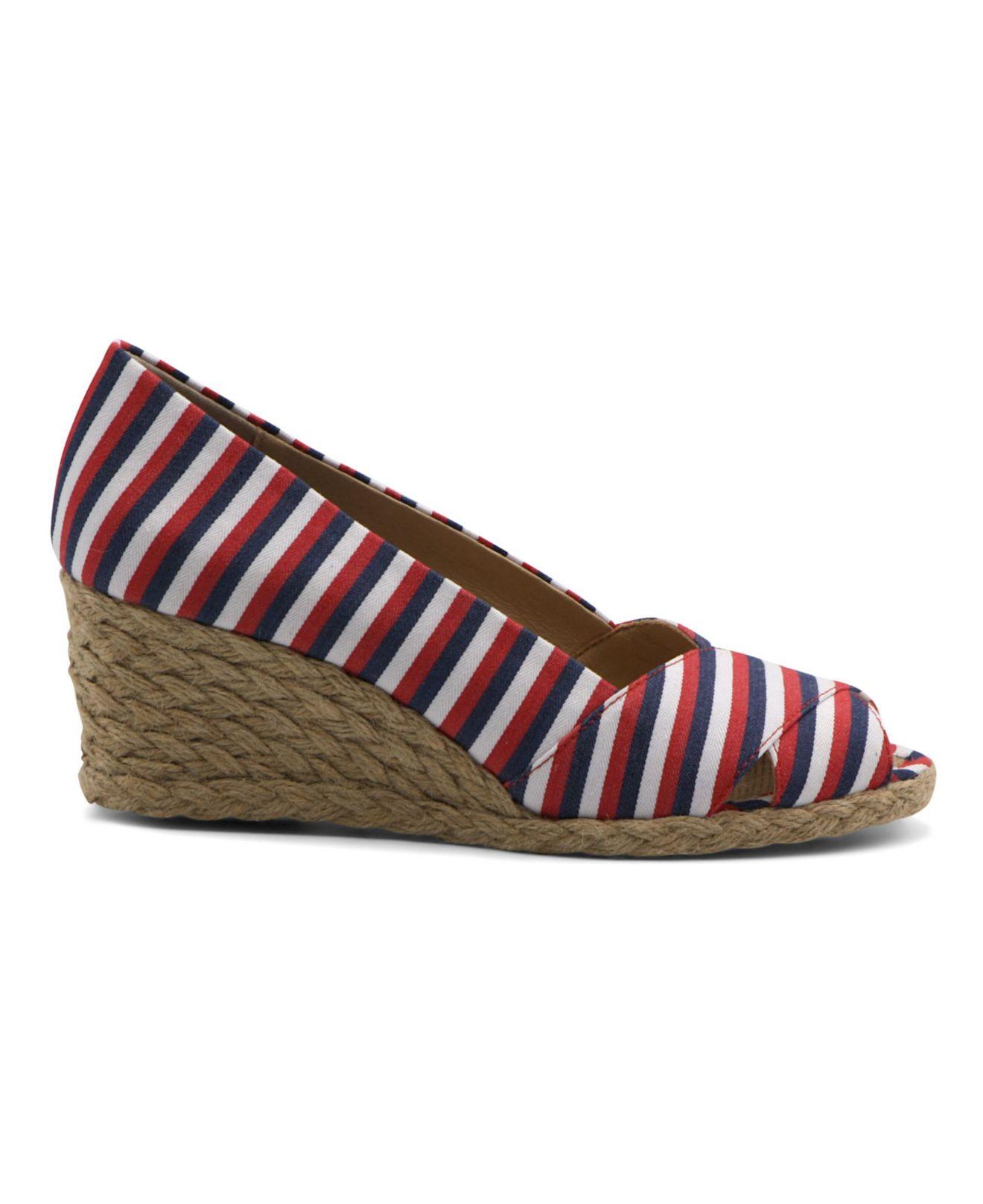 adrienne vittadini espadrille wedge