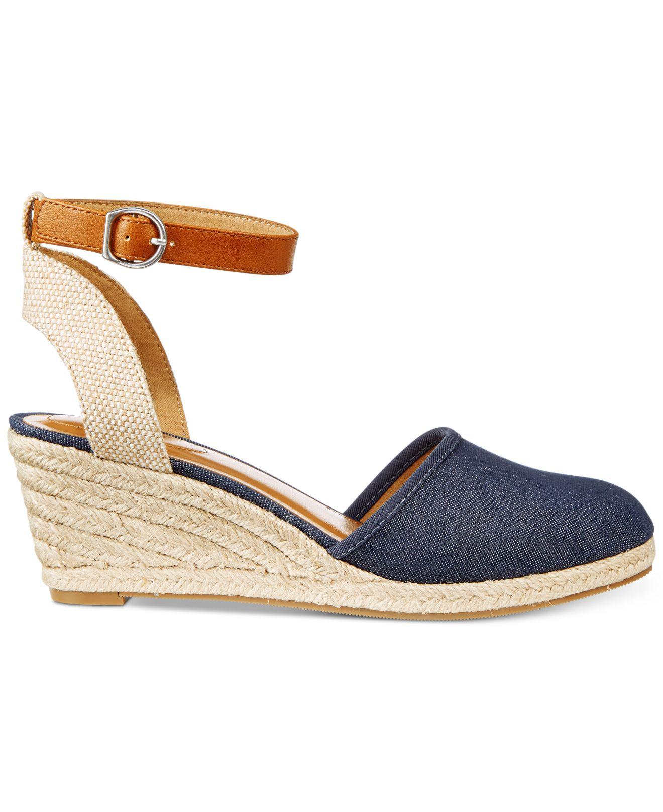 Black Espadrille Wedge - Shoes | Shoes women heels, Black espadrilles wedges, Espadrilles wedges