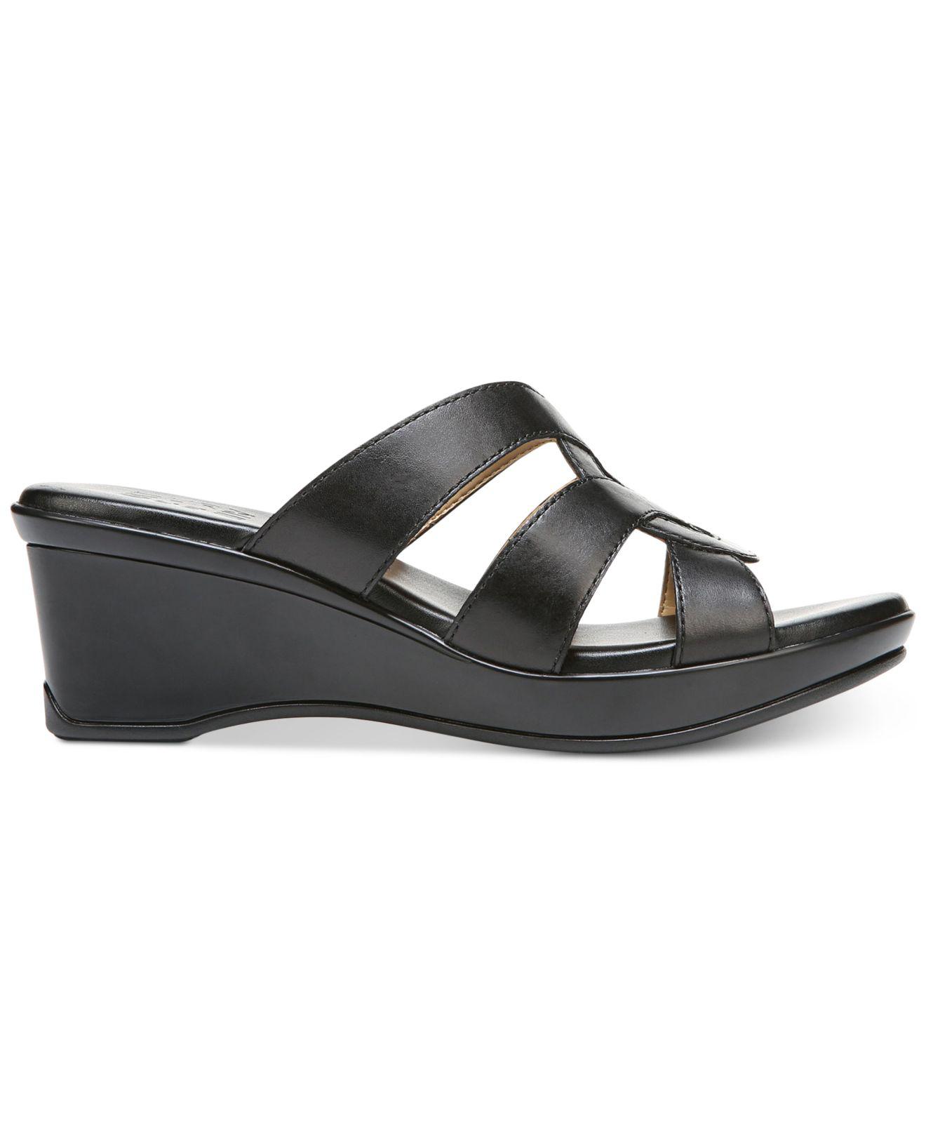 naturalizer violet wedge