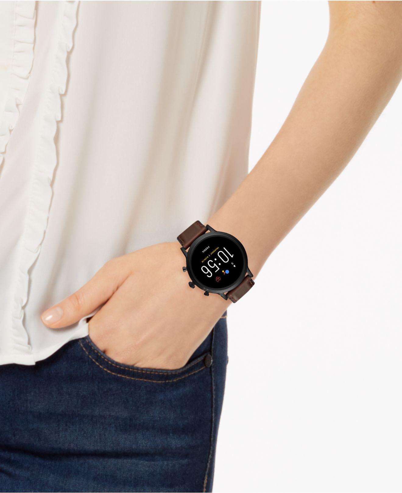 fossil gen5 carlyle hr