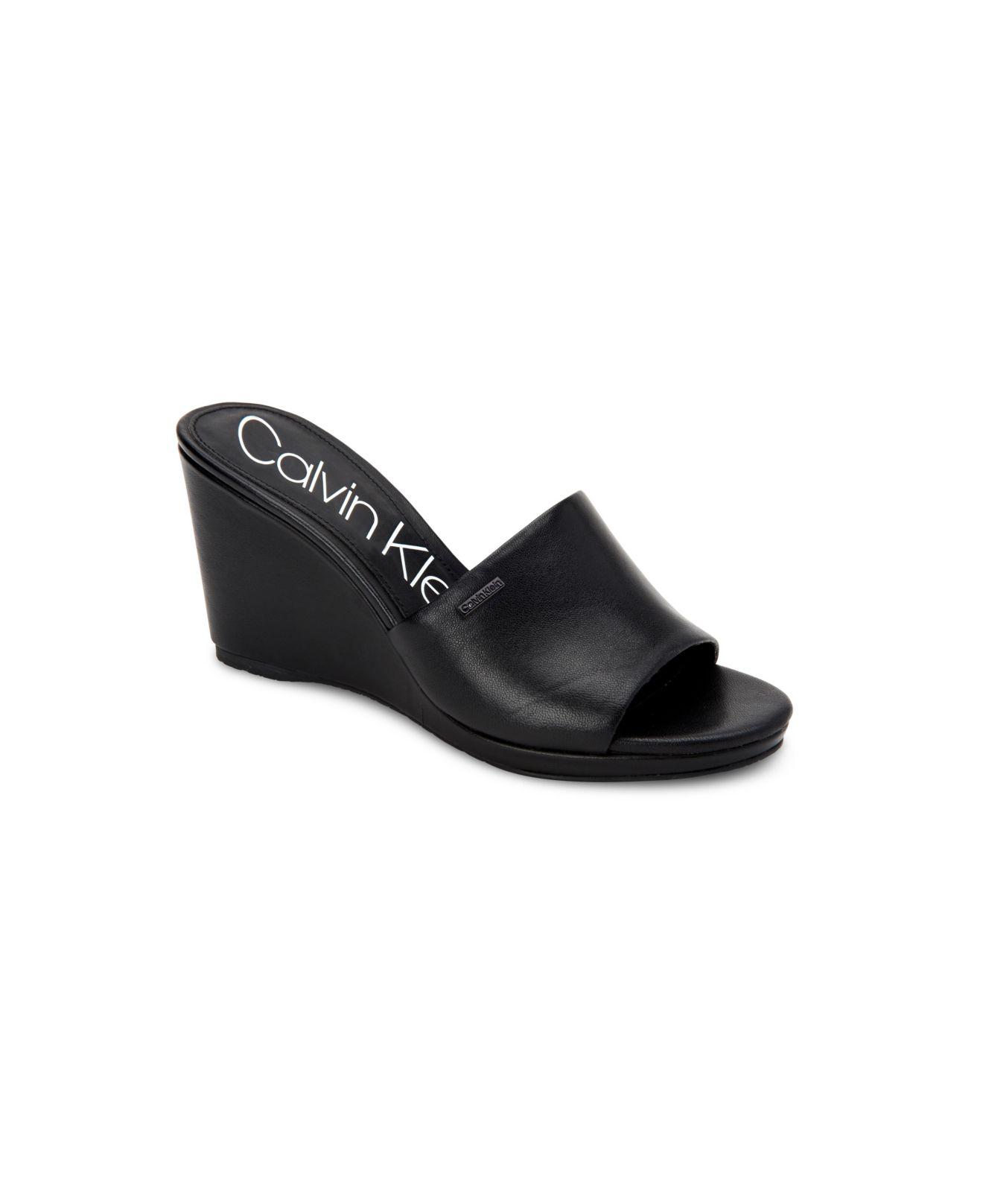Women's britta cheap wedge sandals