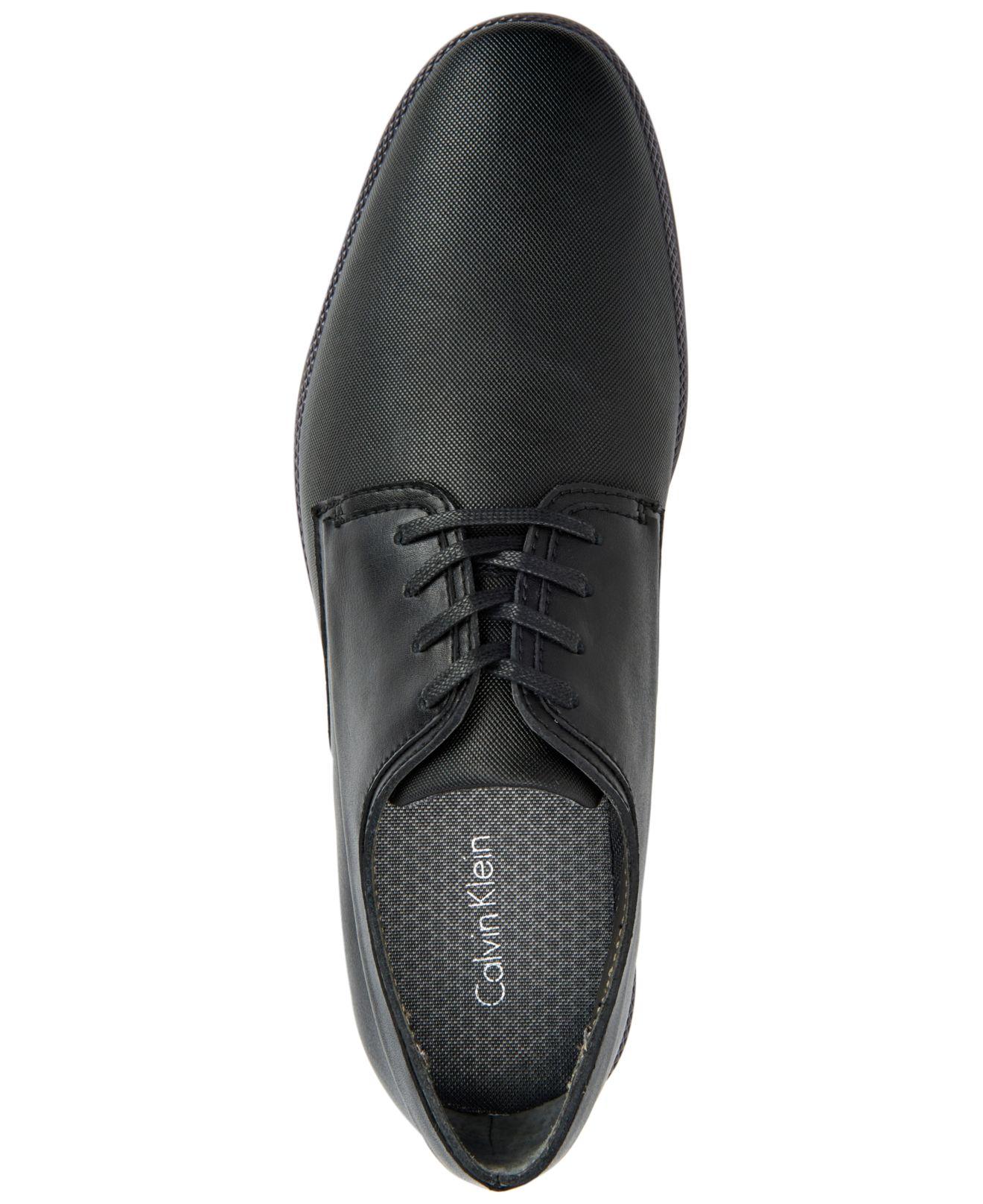 calvin klein men's kellen textured leather oxfords