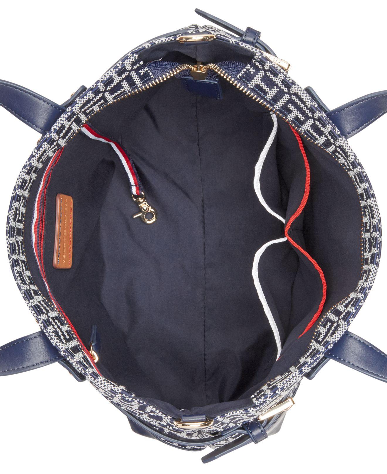 tommy hilfiger meriden backpack