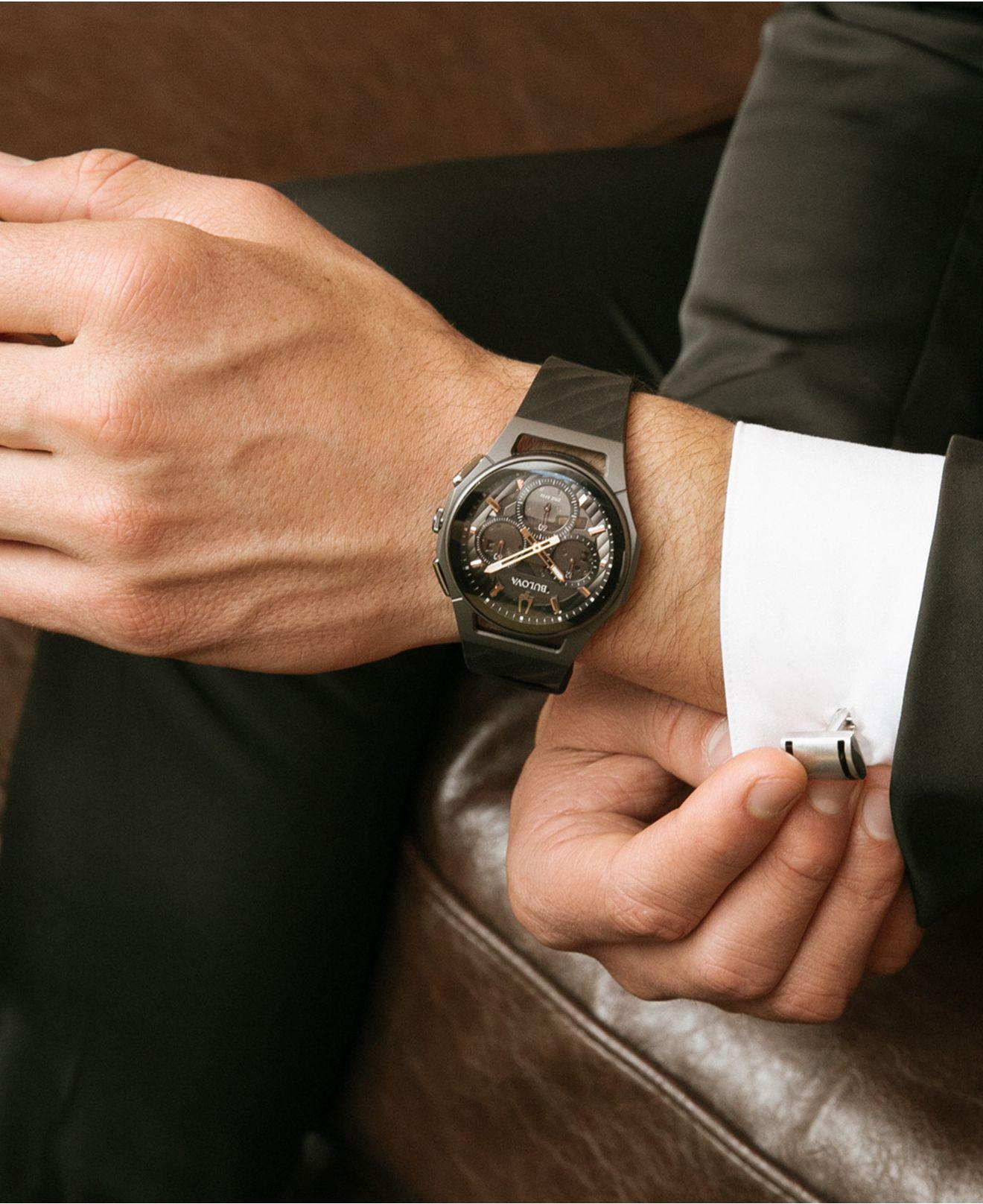 bulova curv black
