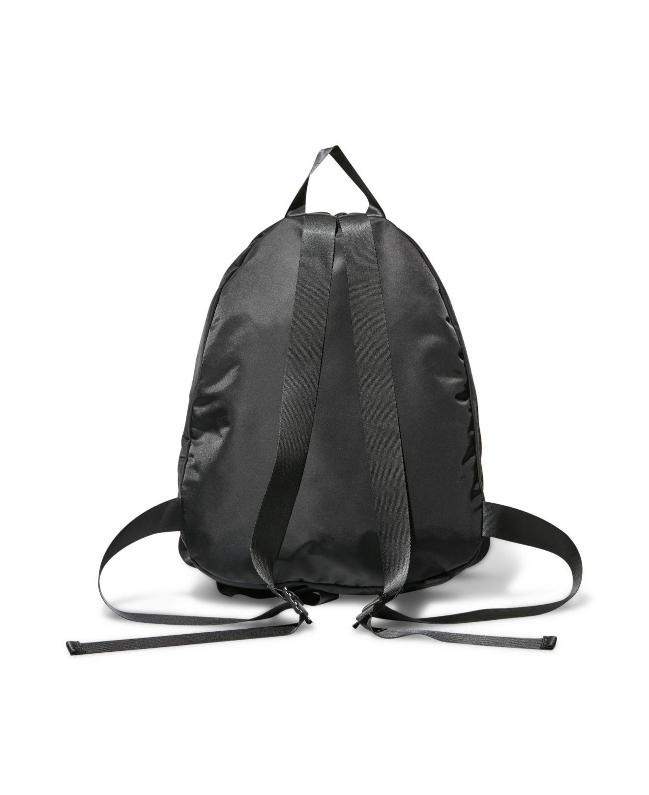 backpack with detachable fanny pack
