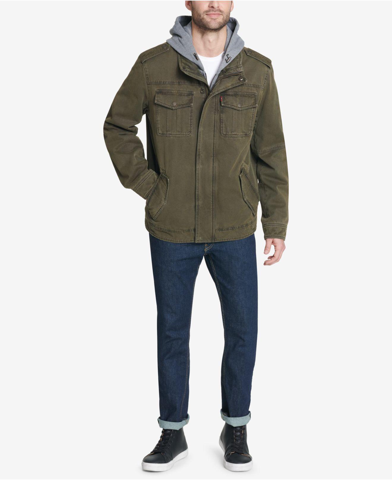 levi's men's two pocket hooded trucker jacket