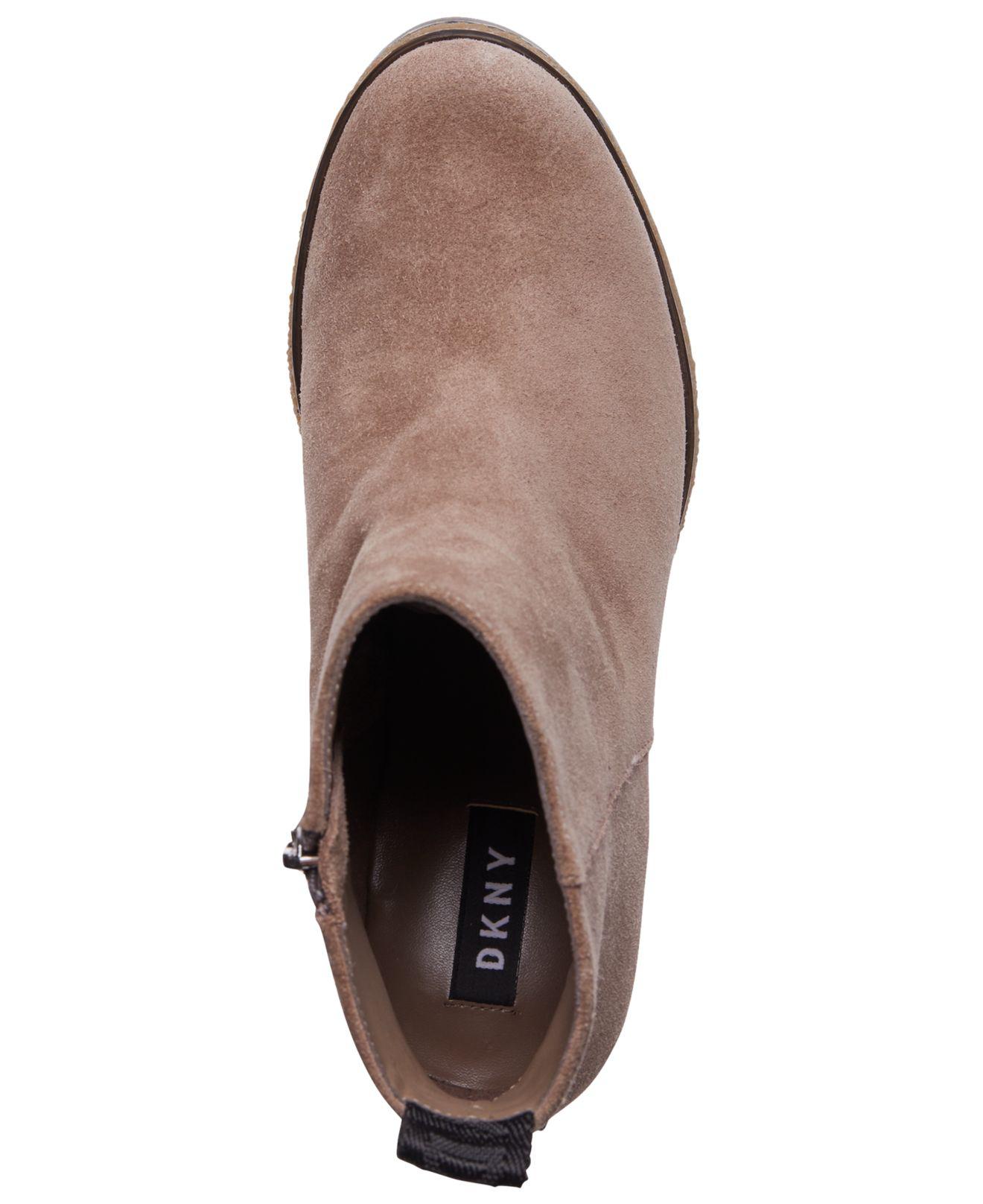 dkny daisy wedge booties