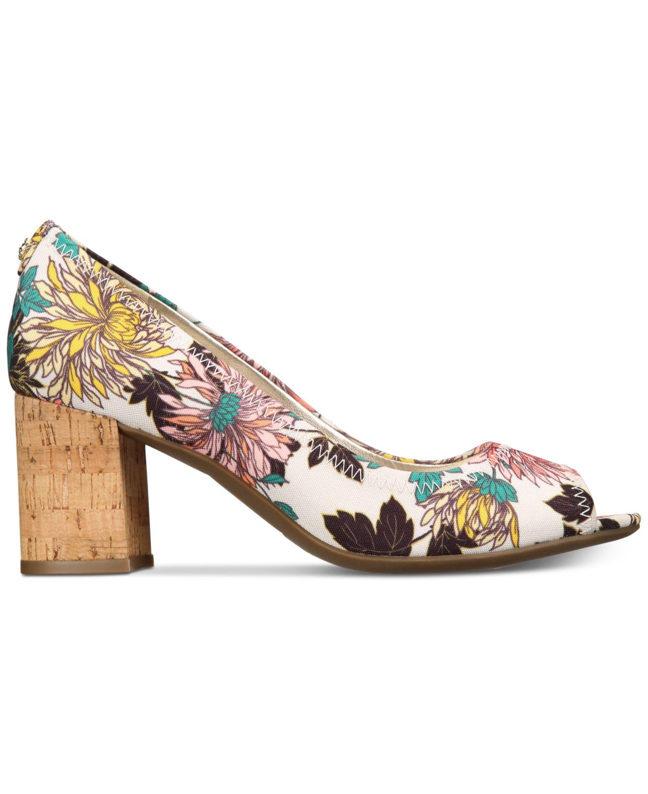 anne klein meredith pumps navy