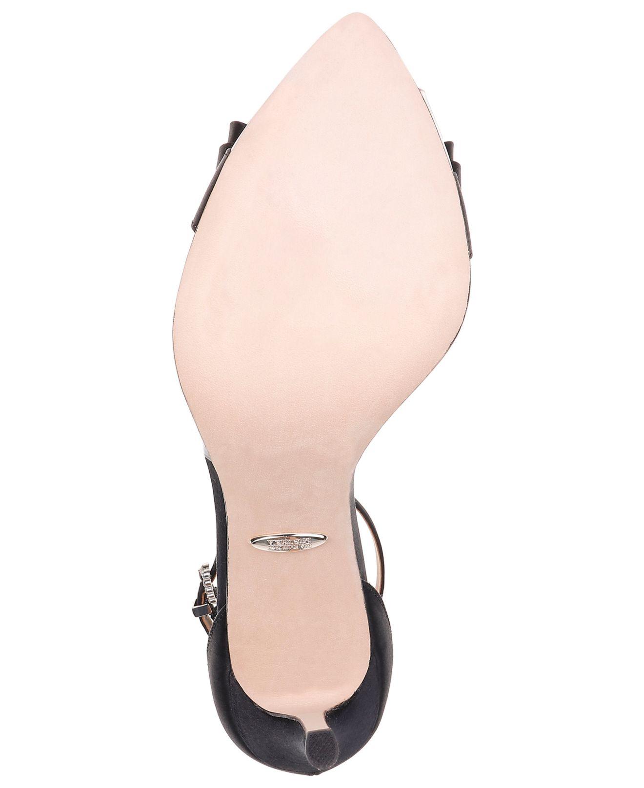 badgley mischka lindsay evening pumps